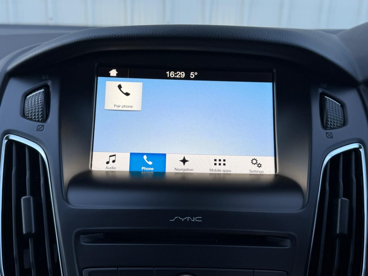 Ford Focus view 30