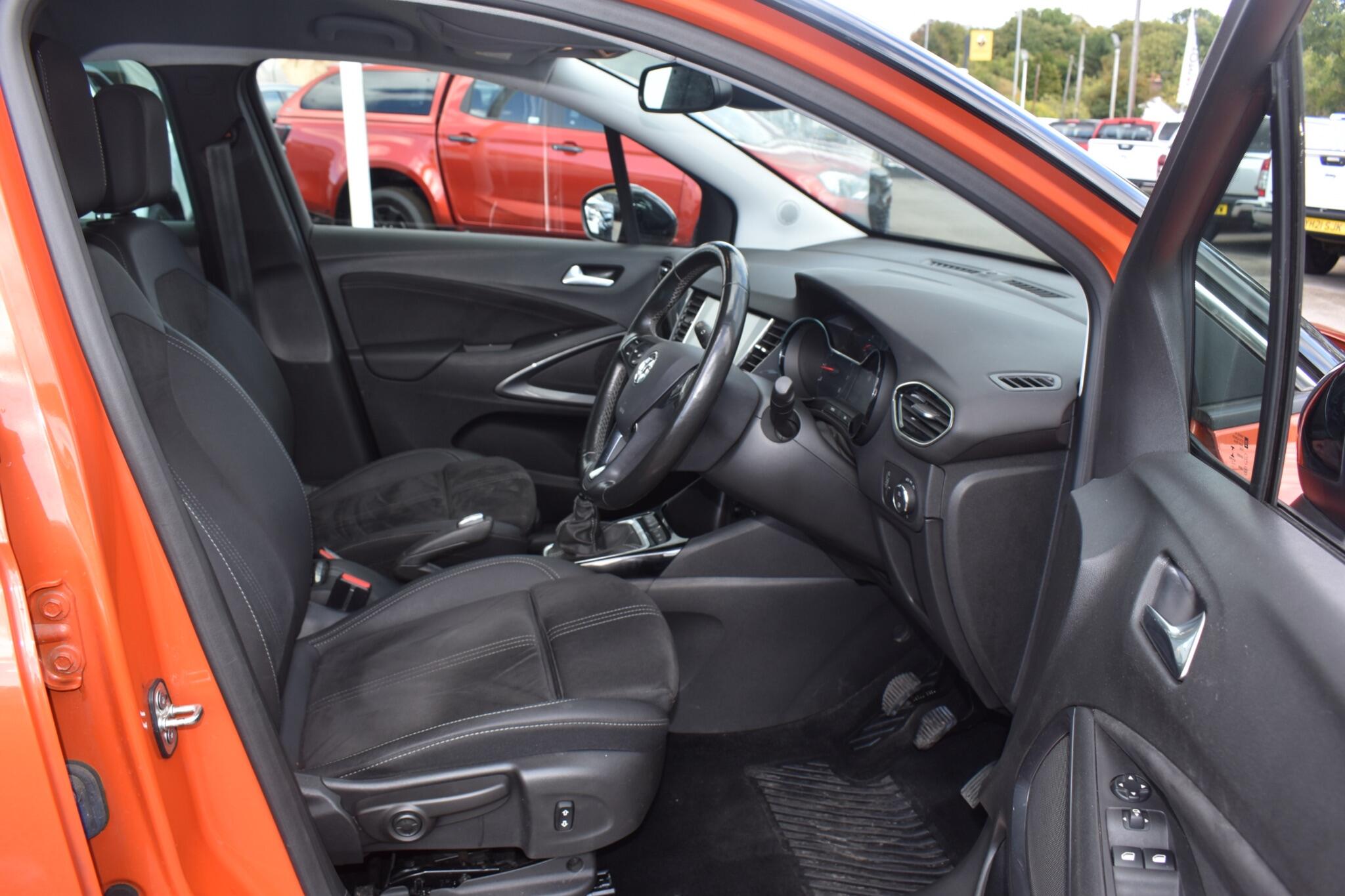 Crossland - 1.5 Turbo D Ultimate Euro 6 (s/s) 5dr - Image 28