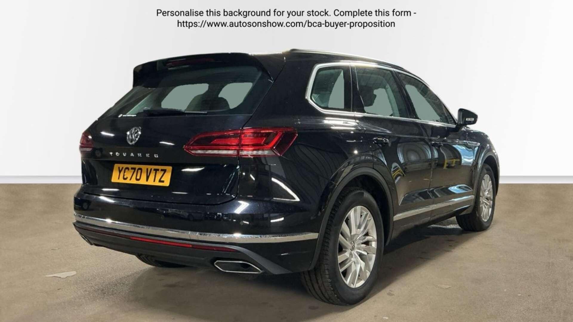 Volkswagen Touareg view 15
