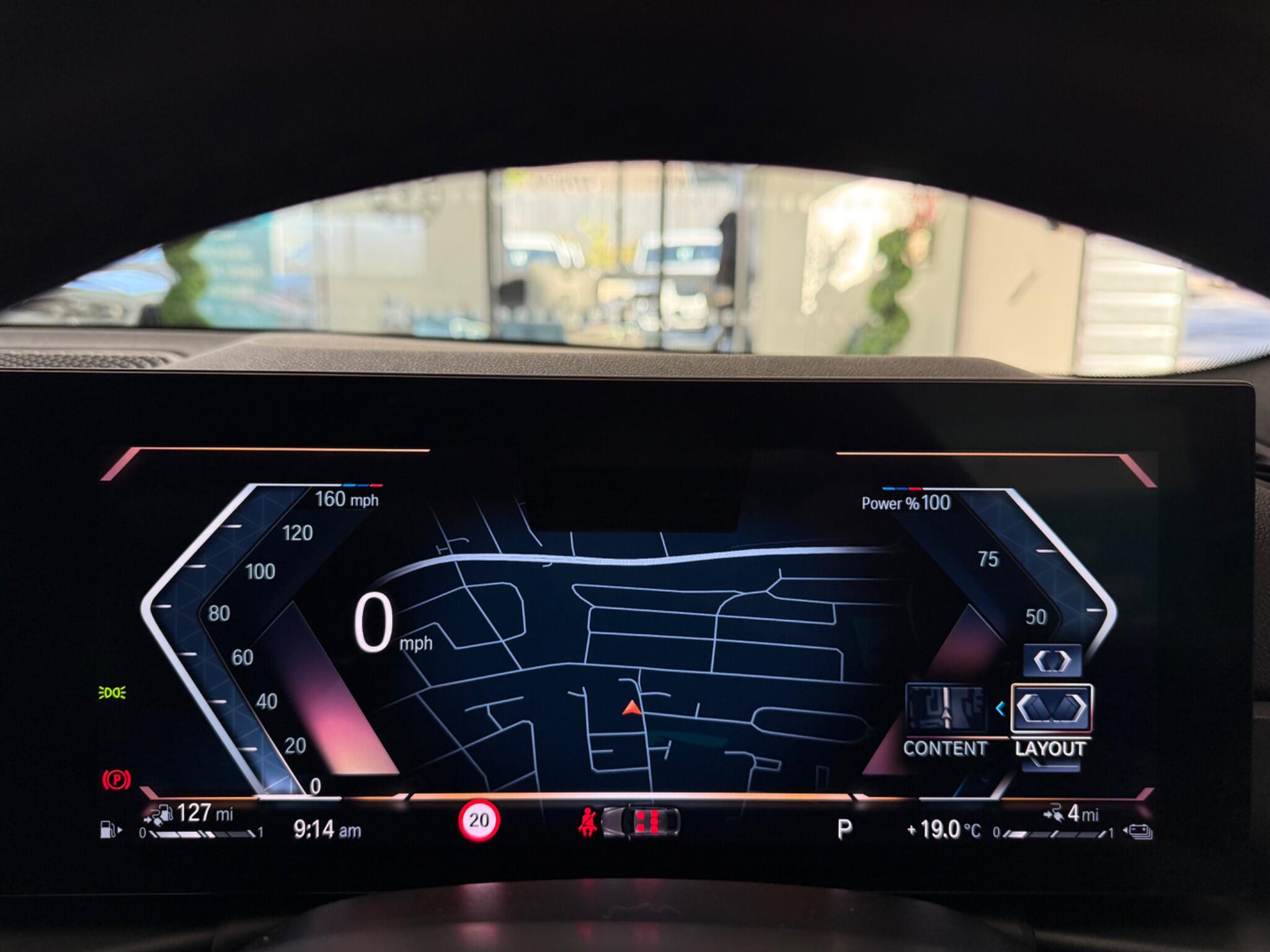 BMW 3 Series view 25