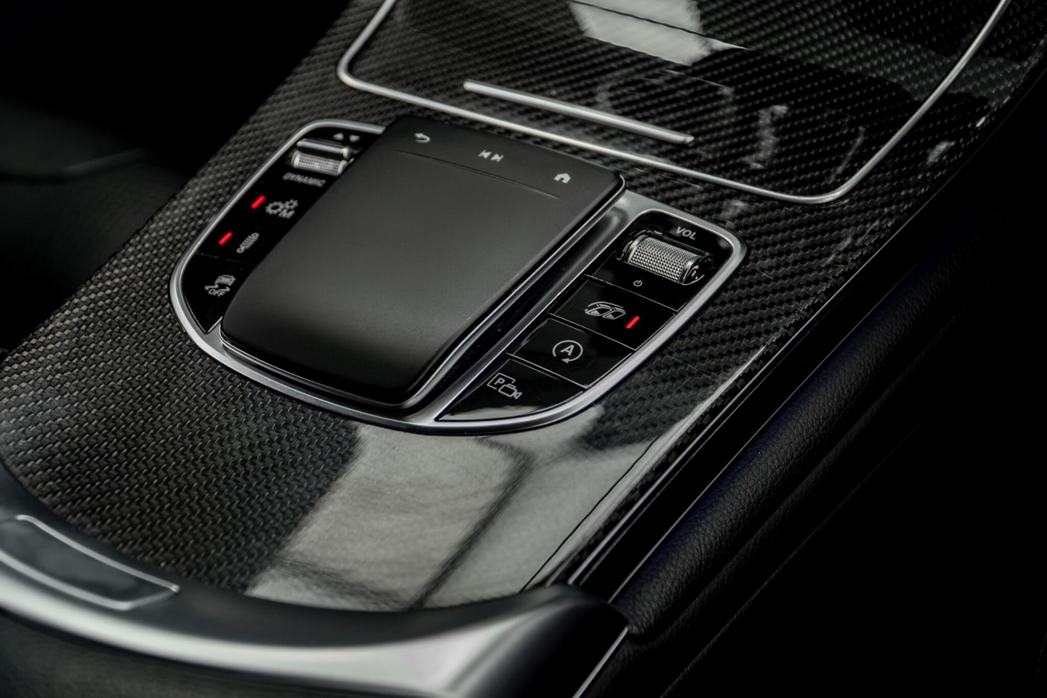 Mercedes-Benz GLC view 22
