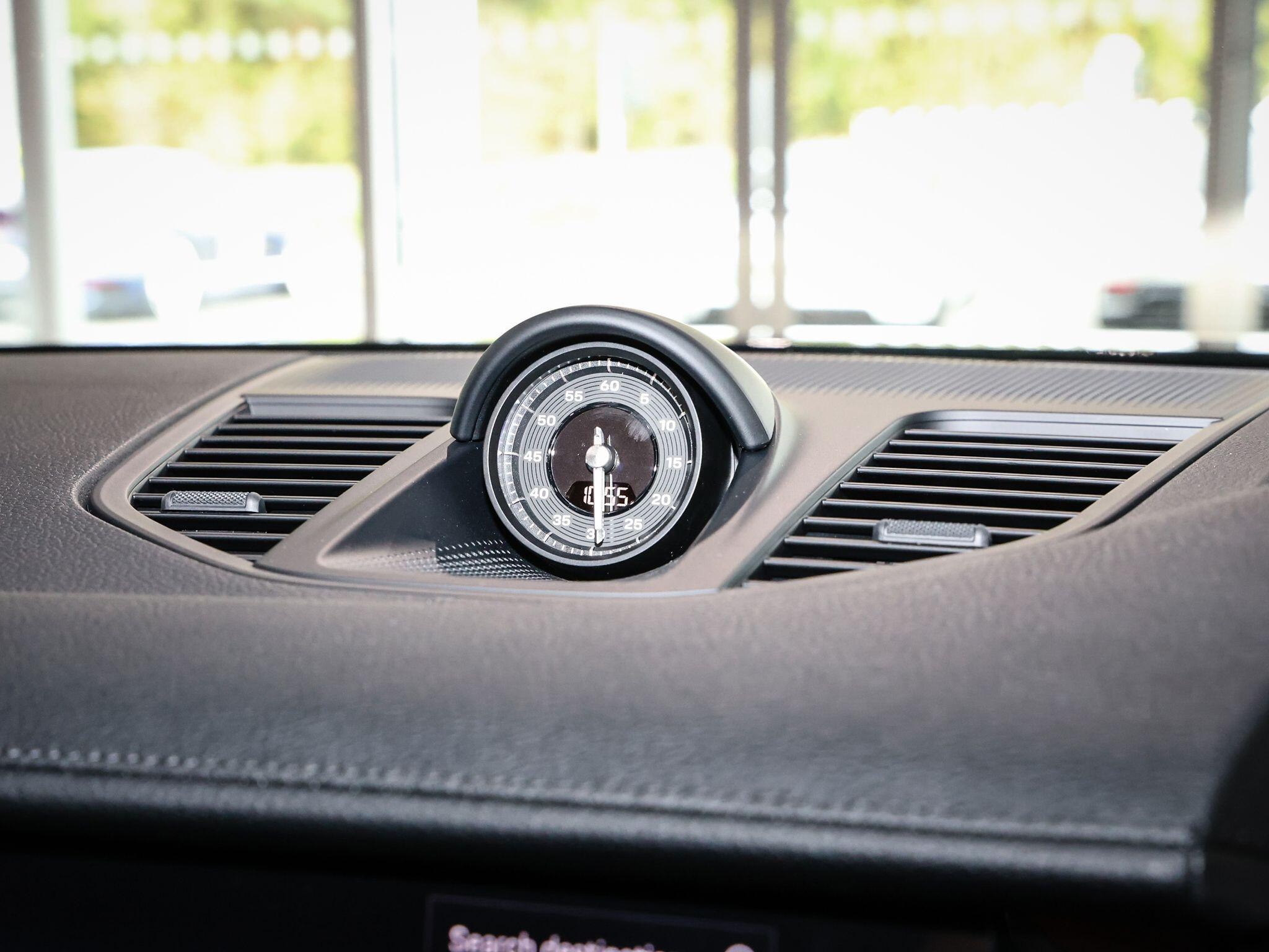 Porsche Panamera view 49