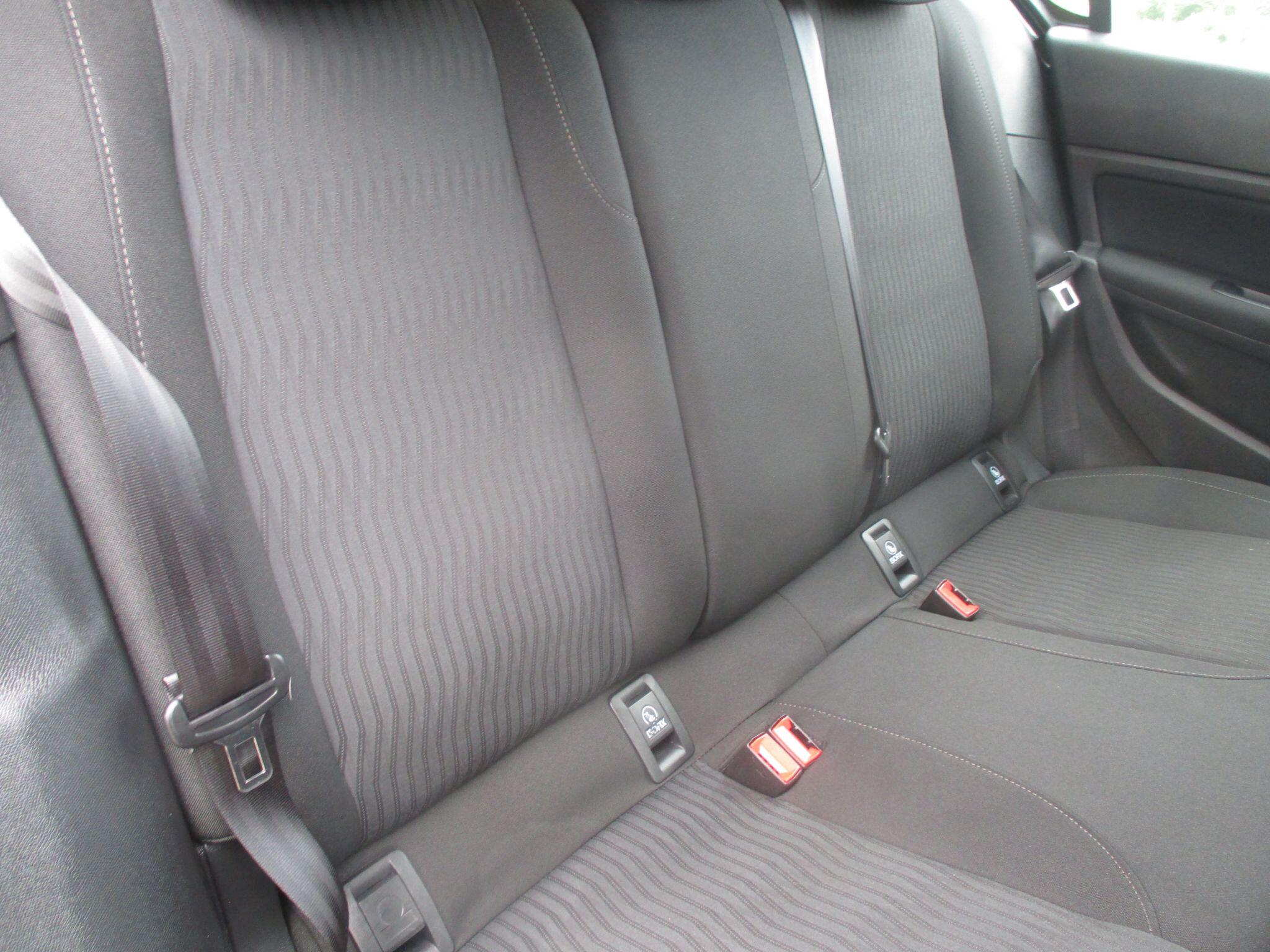 Peugeot 308 view 22