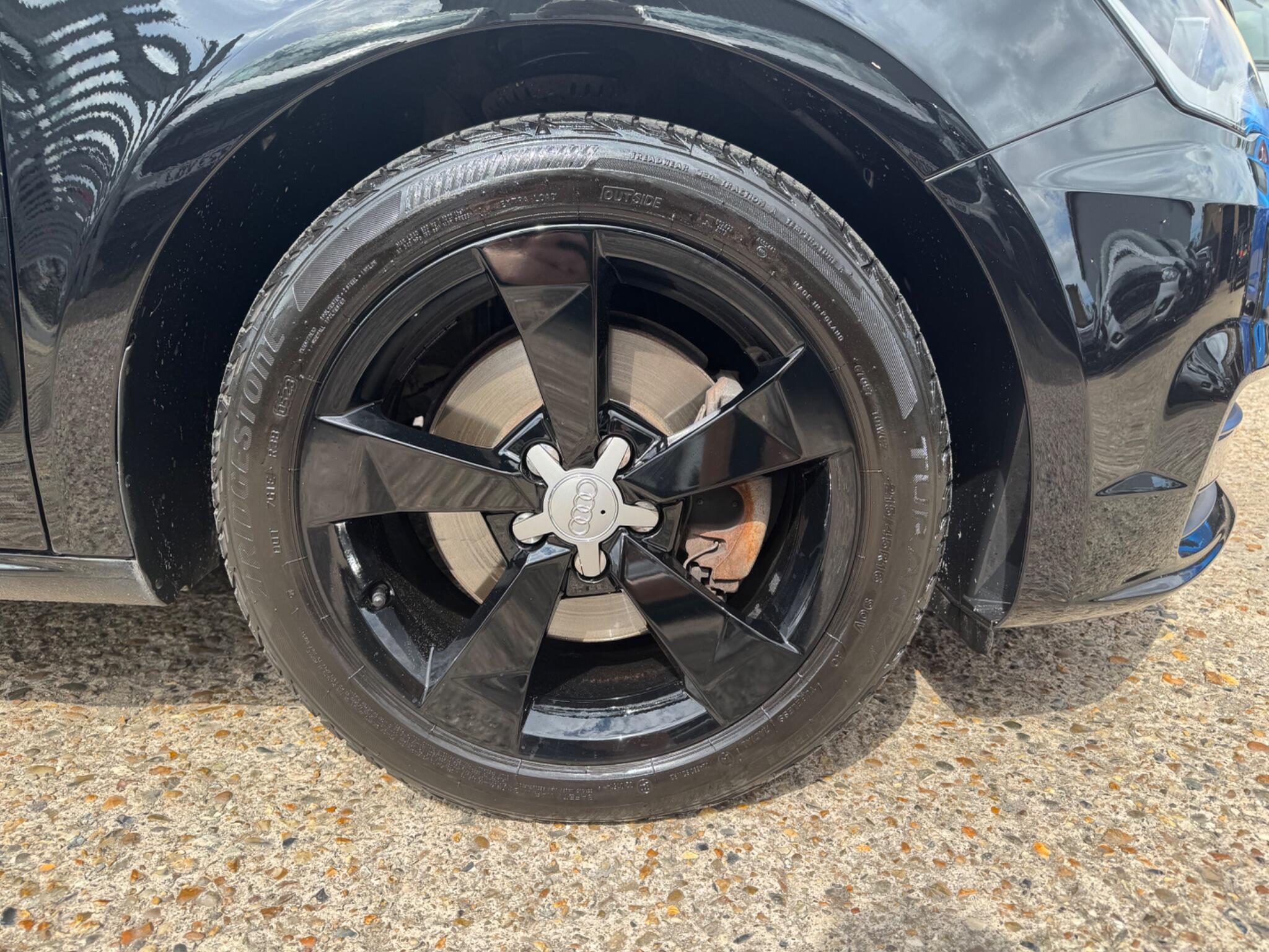 Audi A1 view 21
