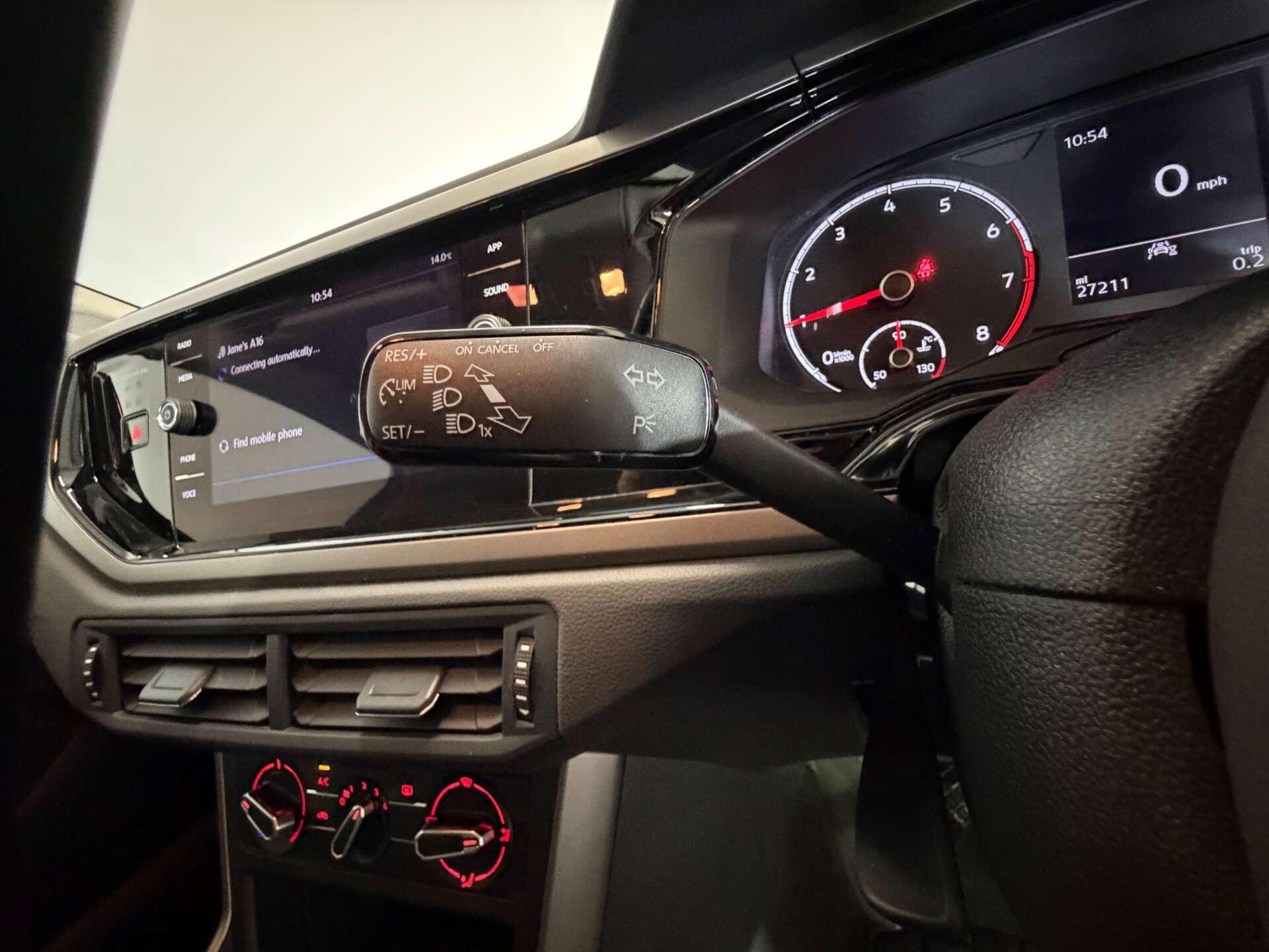 Volkswagen Polo view 30