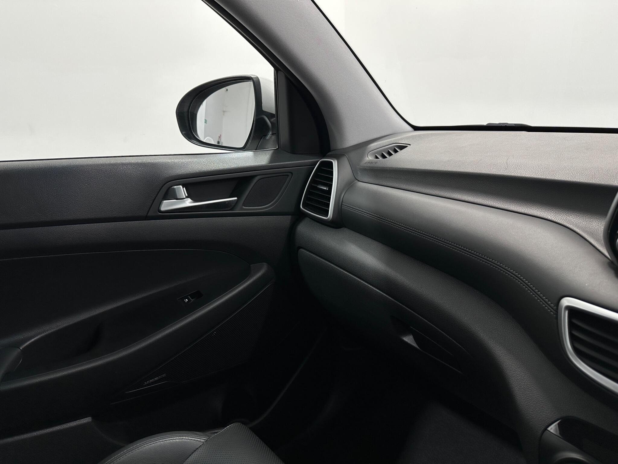 Hyundai Tucson view 27
