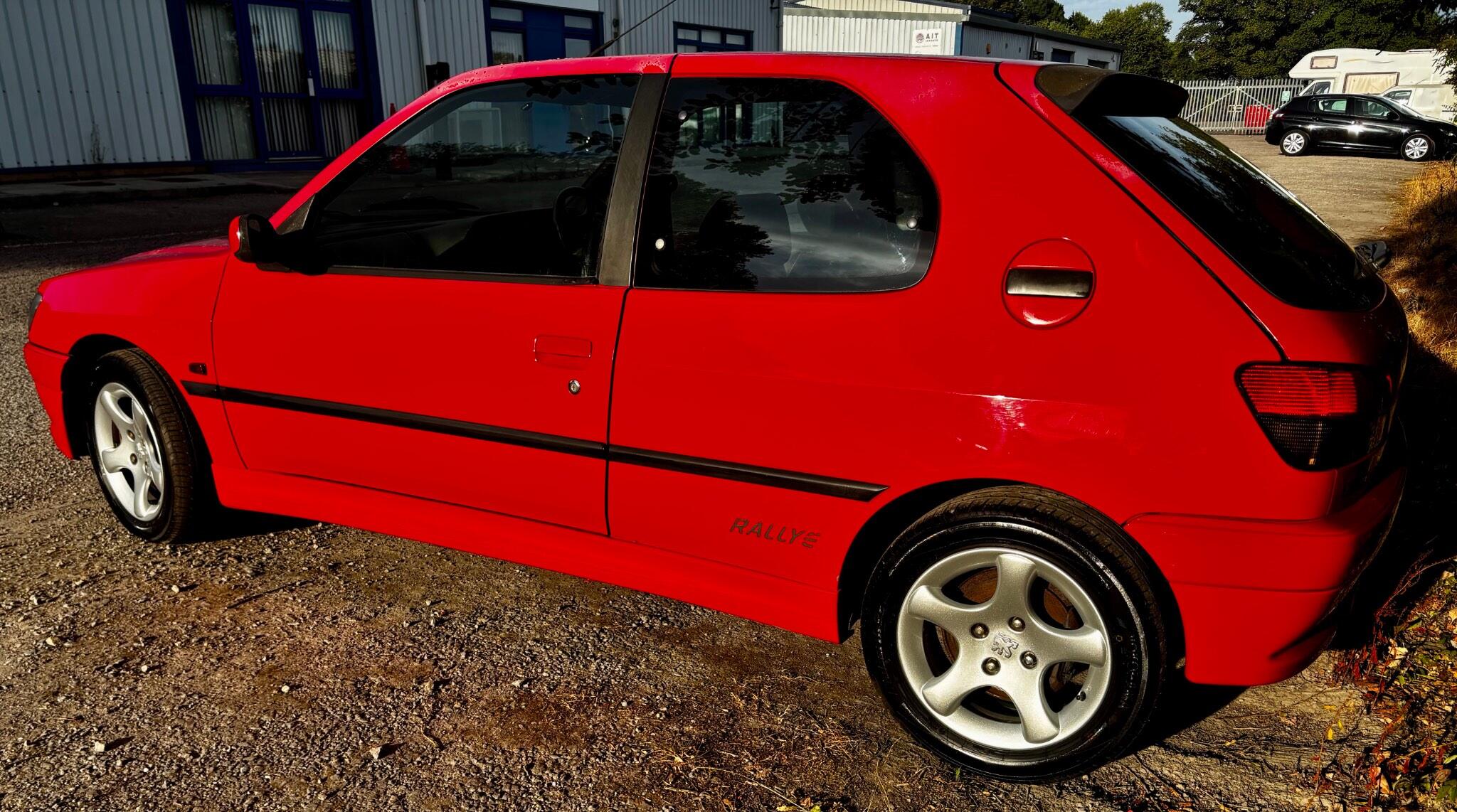 Peugeot 306