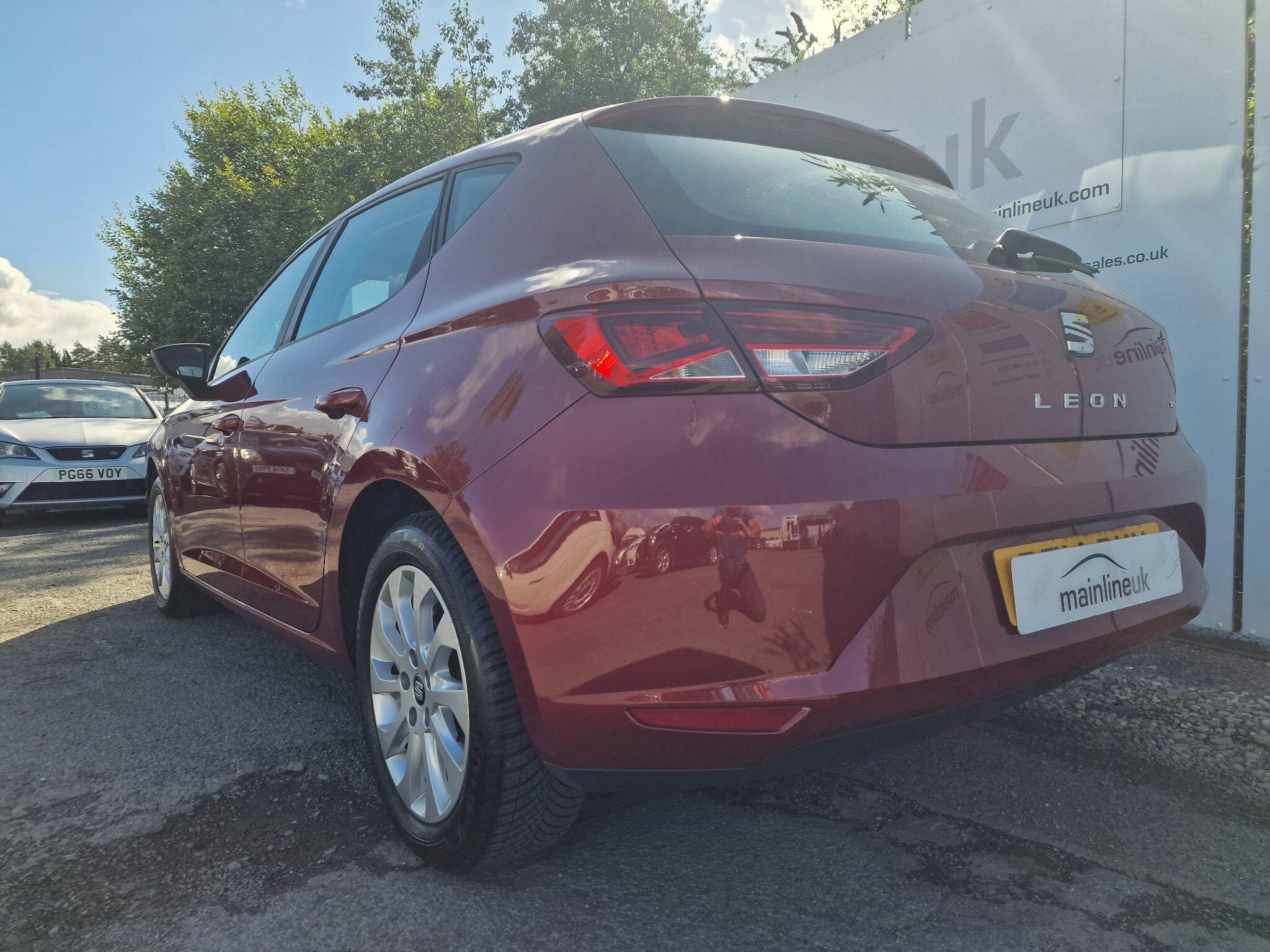 Seat Leon view 5