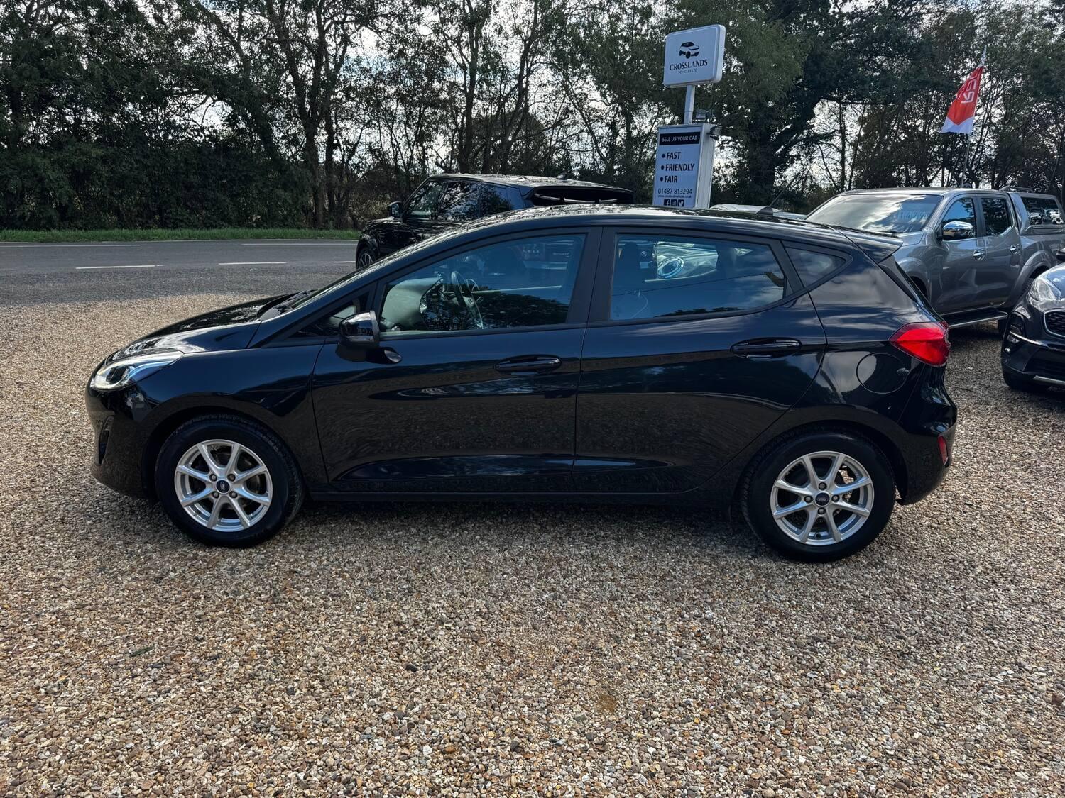 Ford Fiesta view 5
