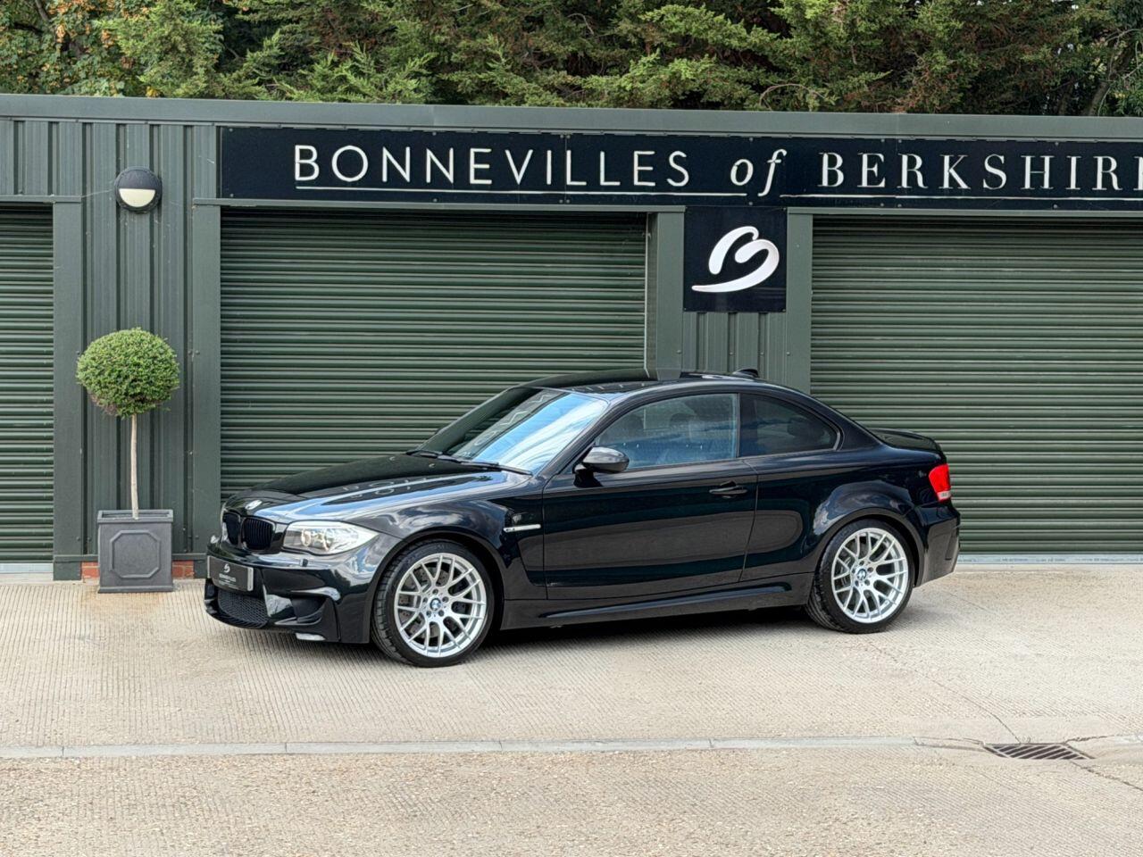BMW 1 Series view 4