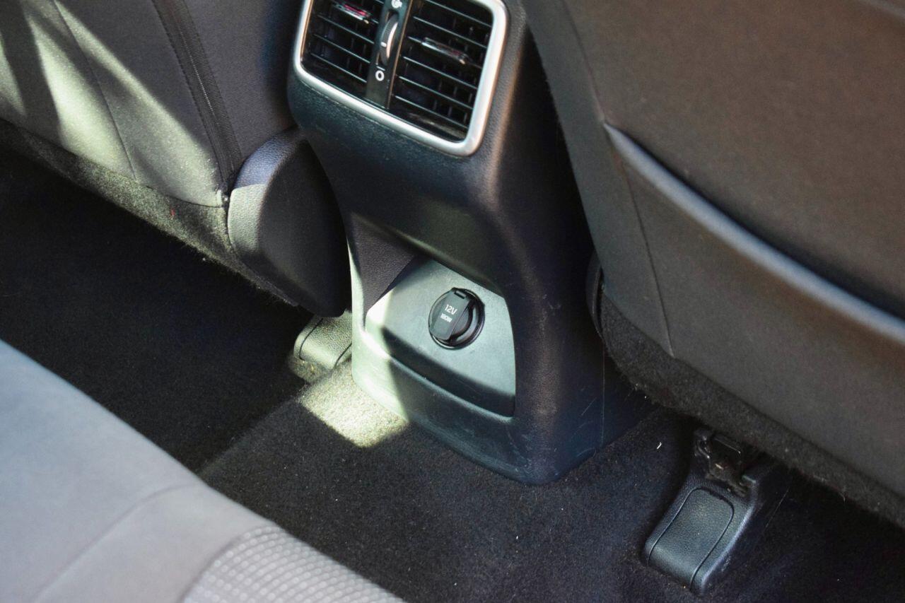 Kia Sportage view 34