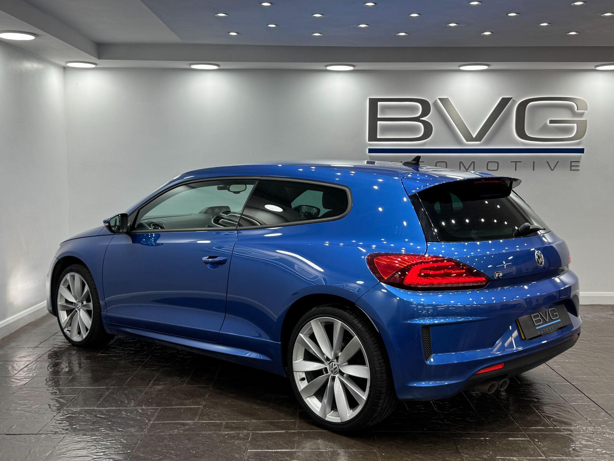 Volkswagen Scirocco view 9