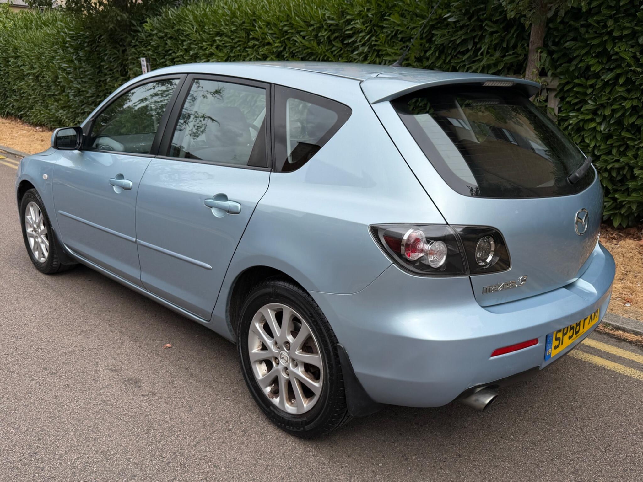 Mazda Mazda3 view 25