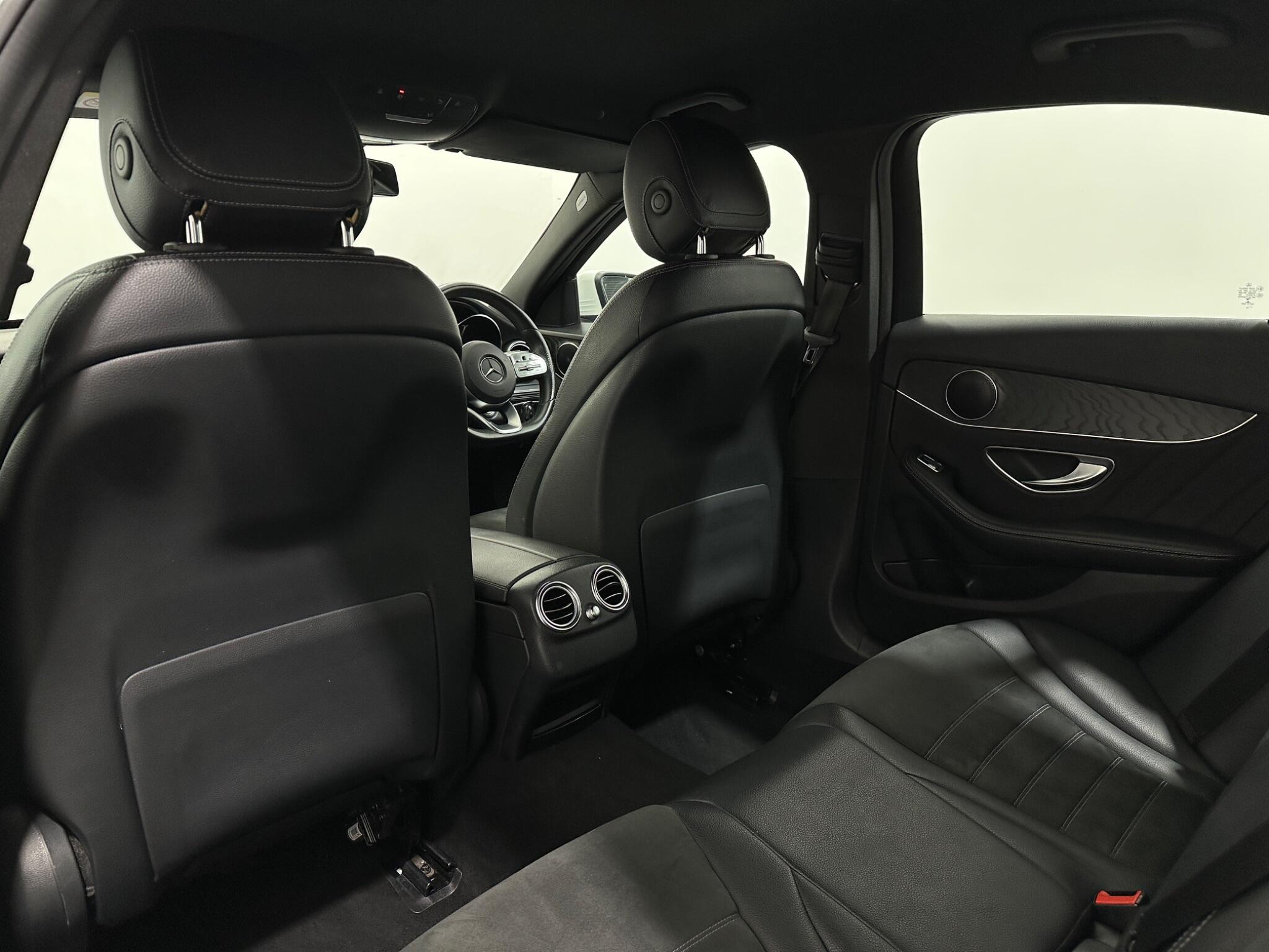 Mercedes-Benz C Class view 39