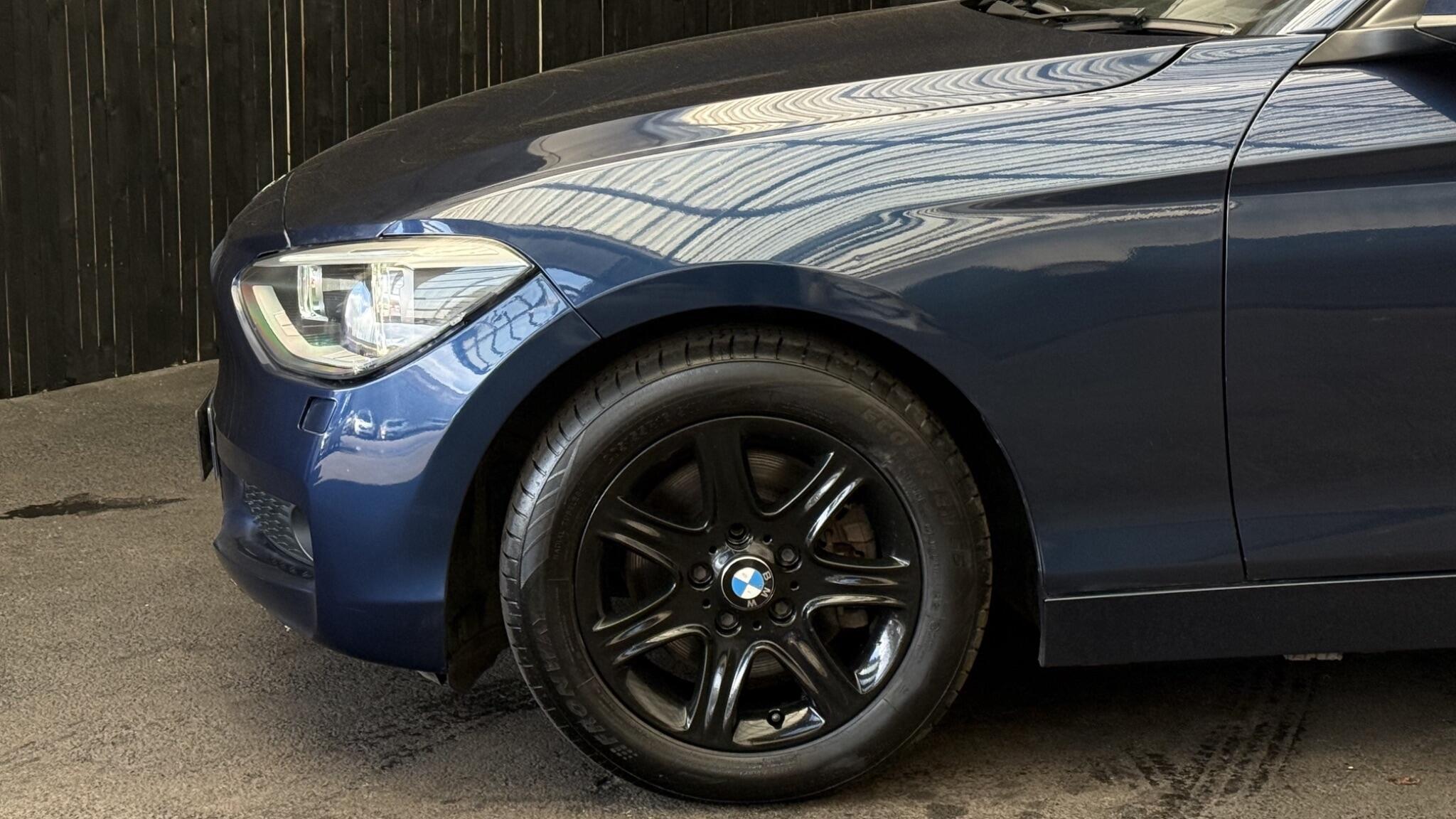 BMW 1 Series view 7