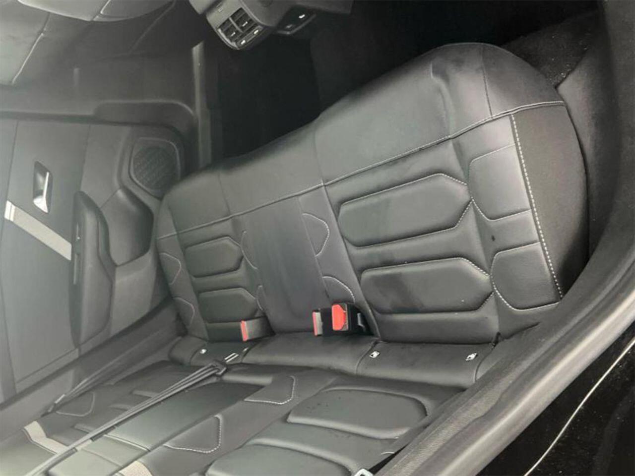 Citroen C4 view 4