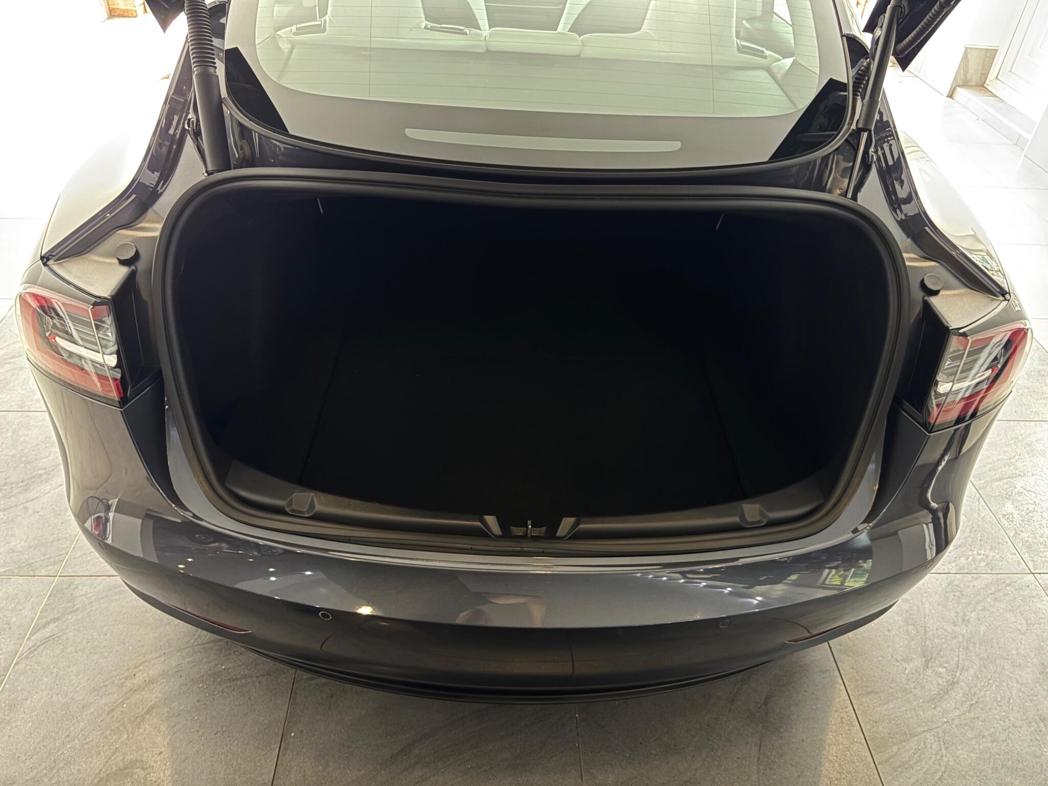 Tesla Model 3 view 15