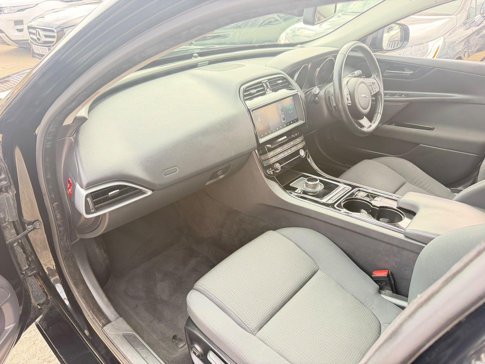 Jaguar XE view 30