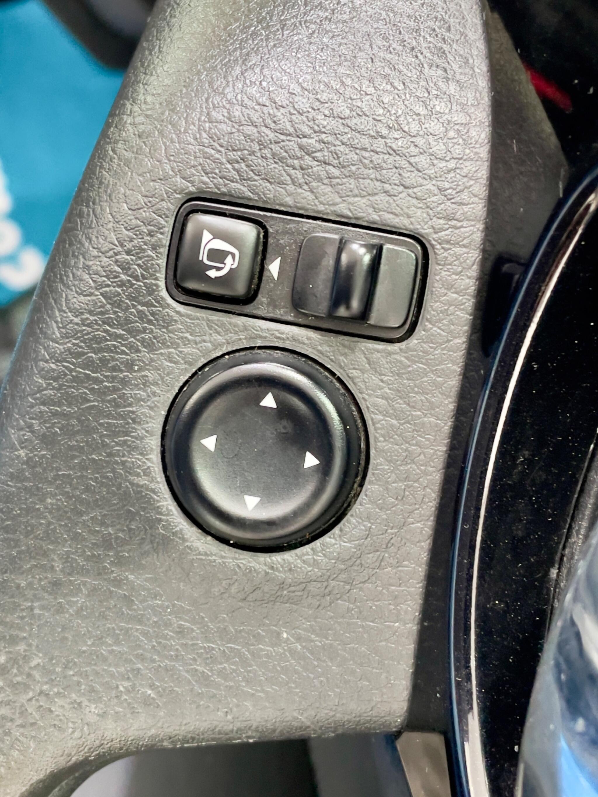 Nissan Qashqai view 34