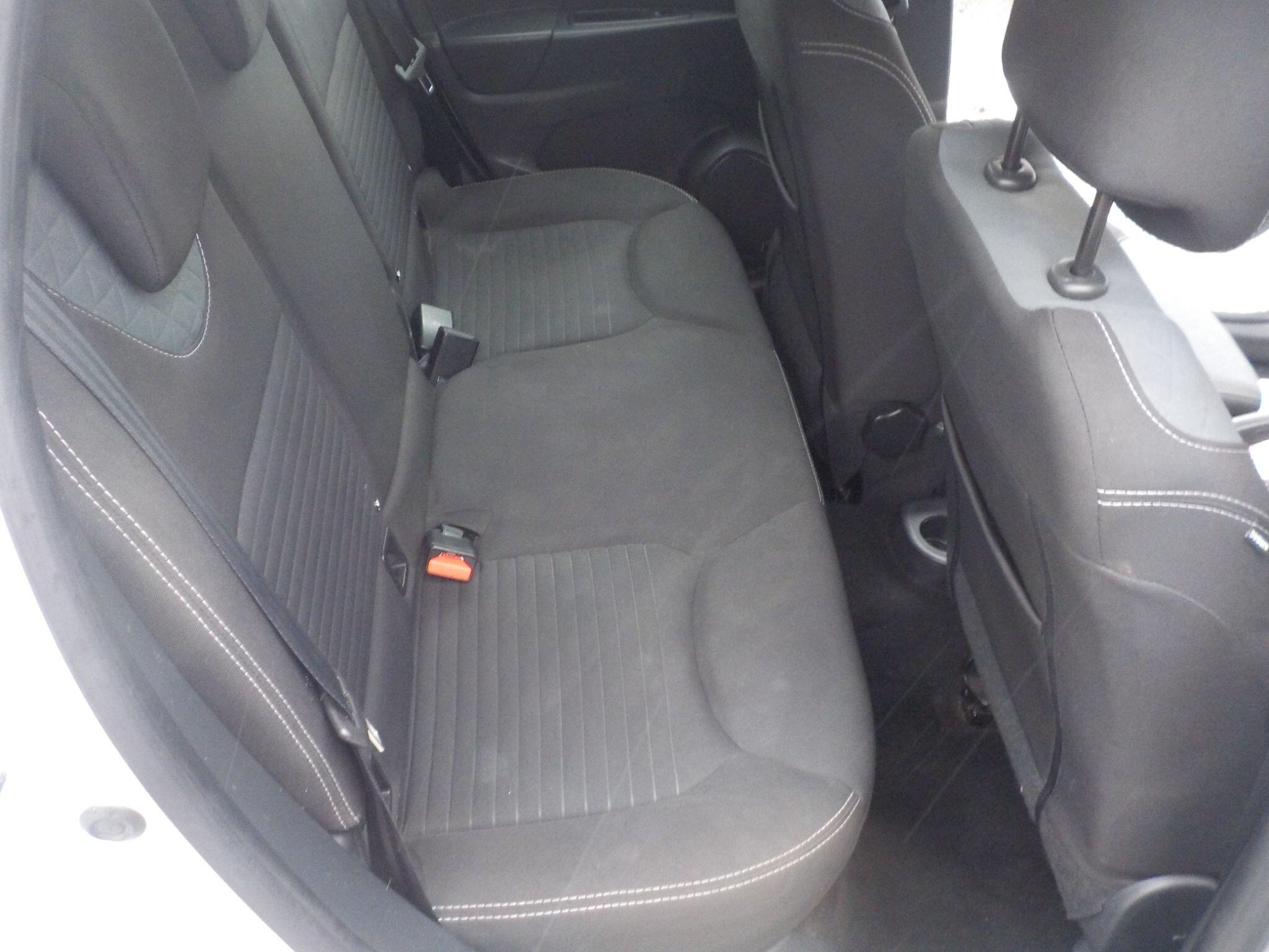 Renault Clio 1.5 dCi Dynamique S MediaNav Euro 5 (s/s) 5dr