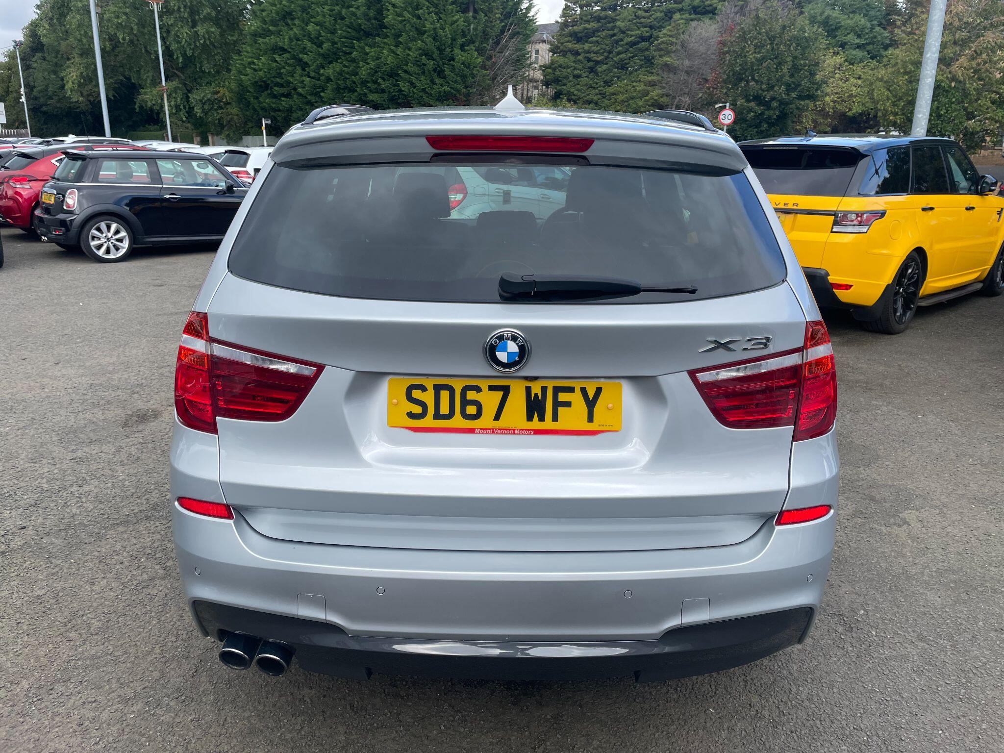BMW X3 view 10