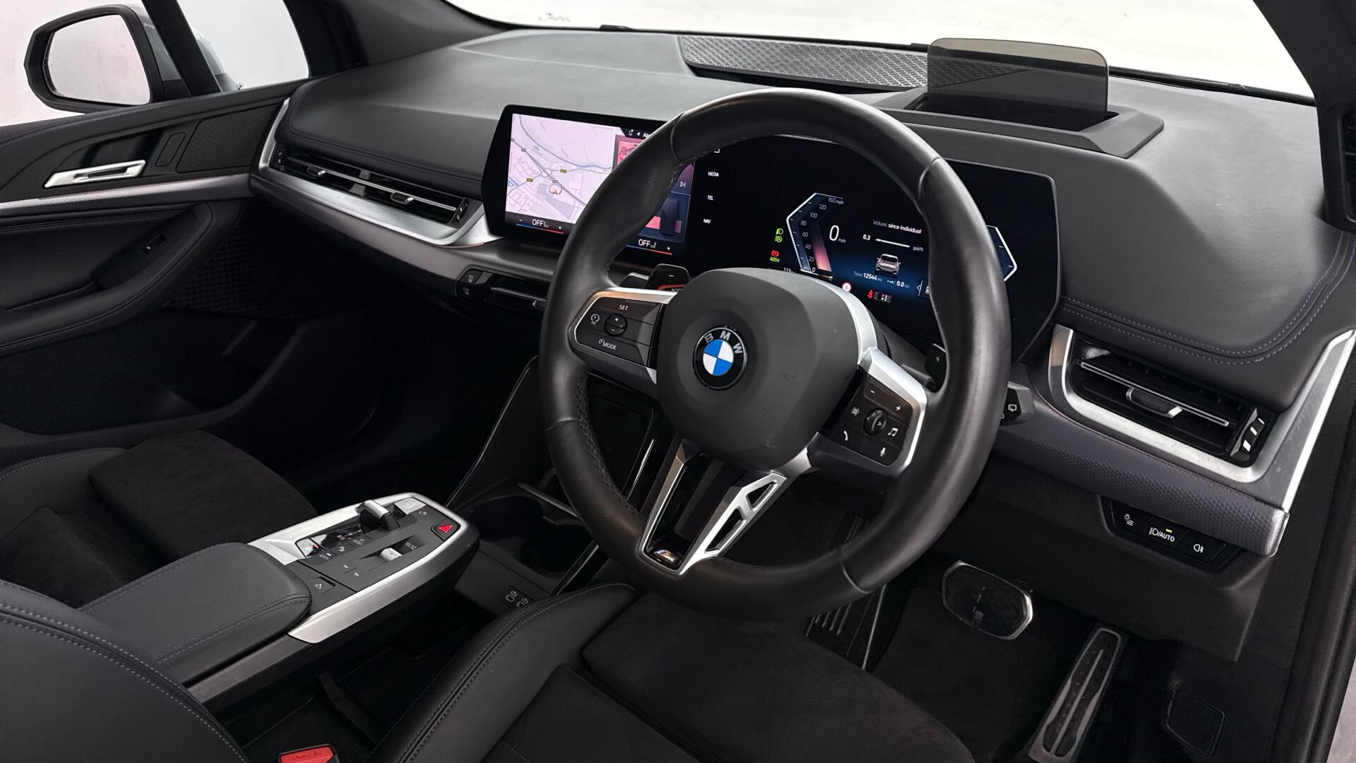 BMW 2 Series view 6