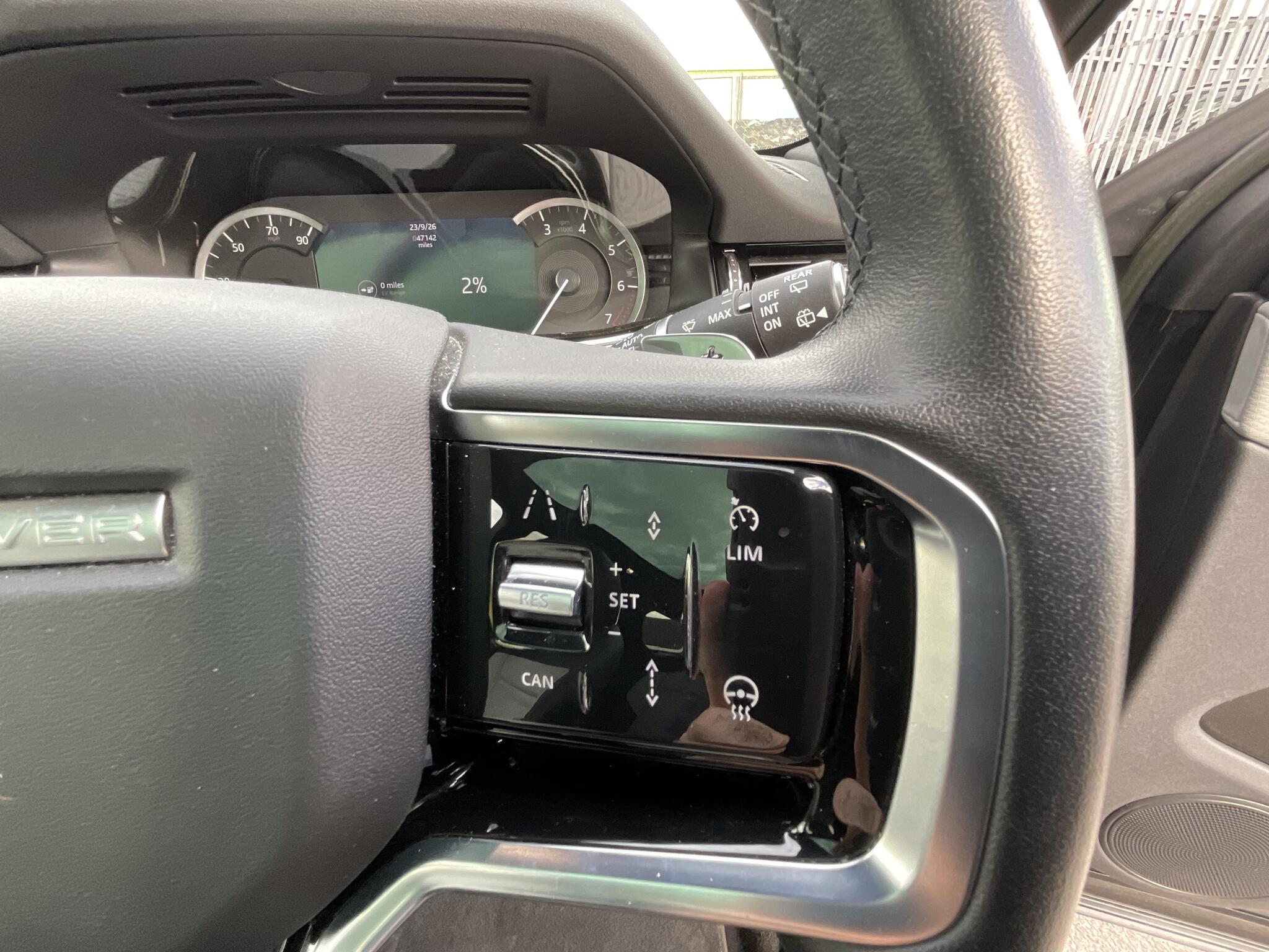 Land Rover Range Rover Evoque view 22