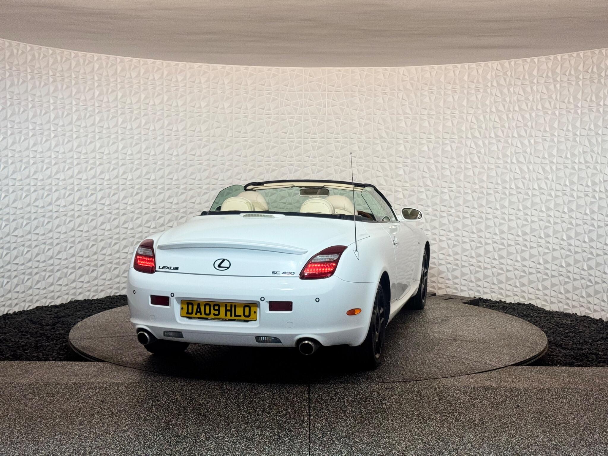 Lexus SC view 13