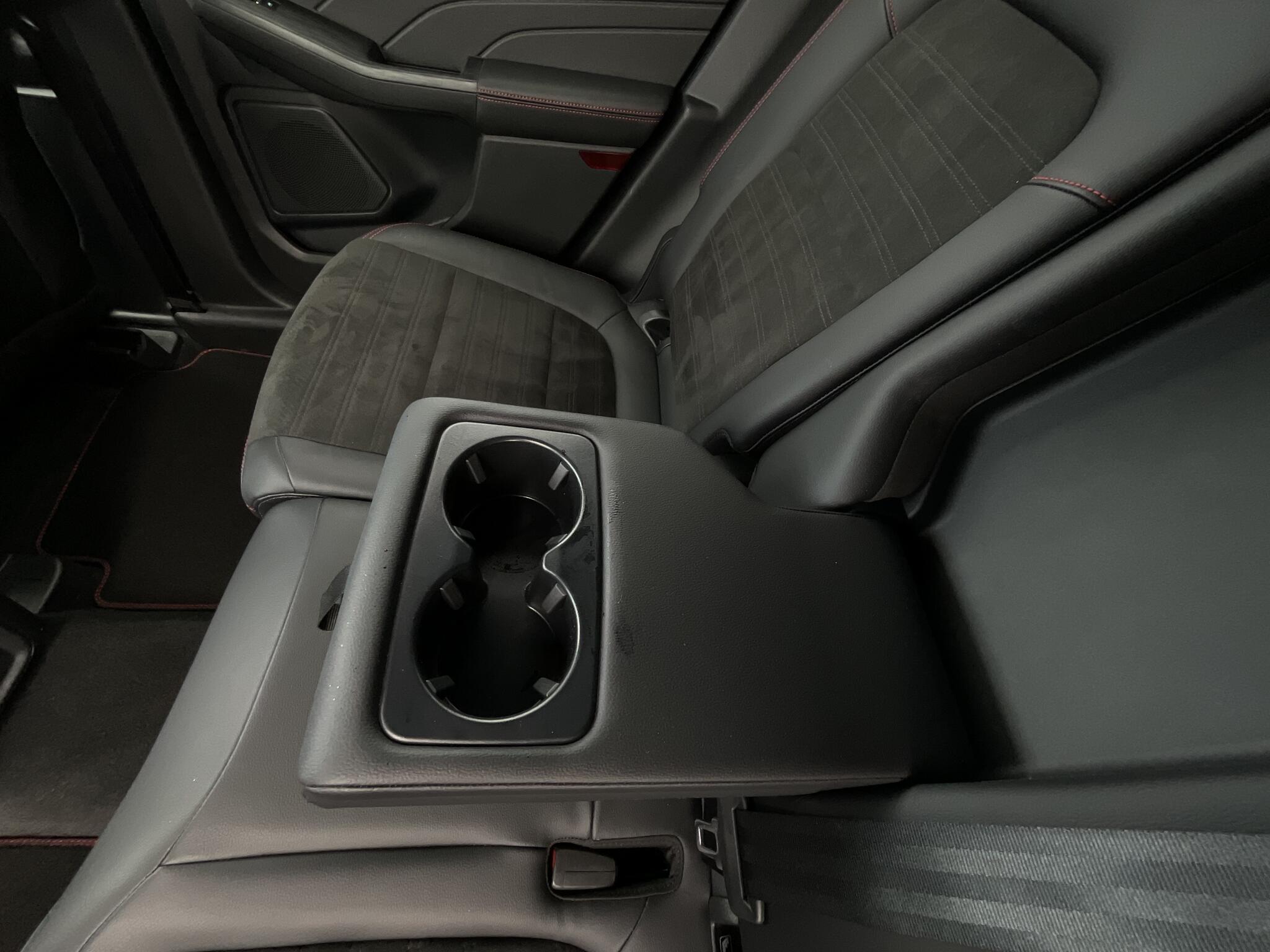 Ford Kuga view 16