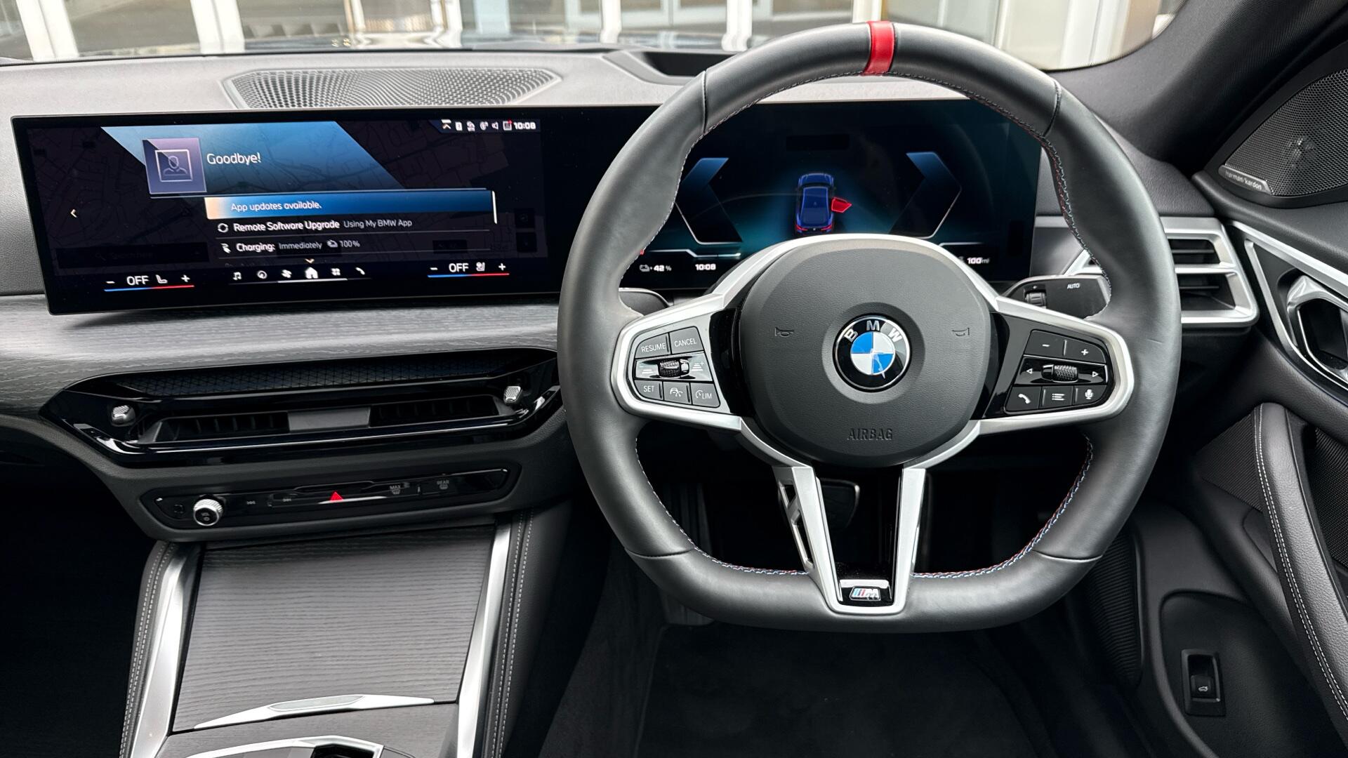 BMW i4 view 5