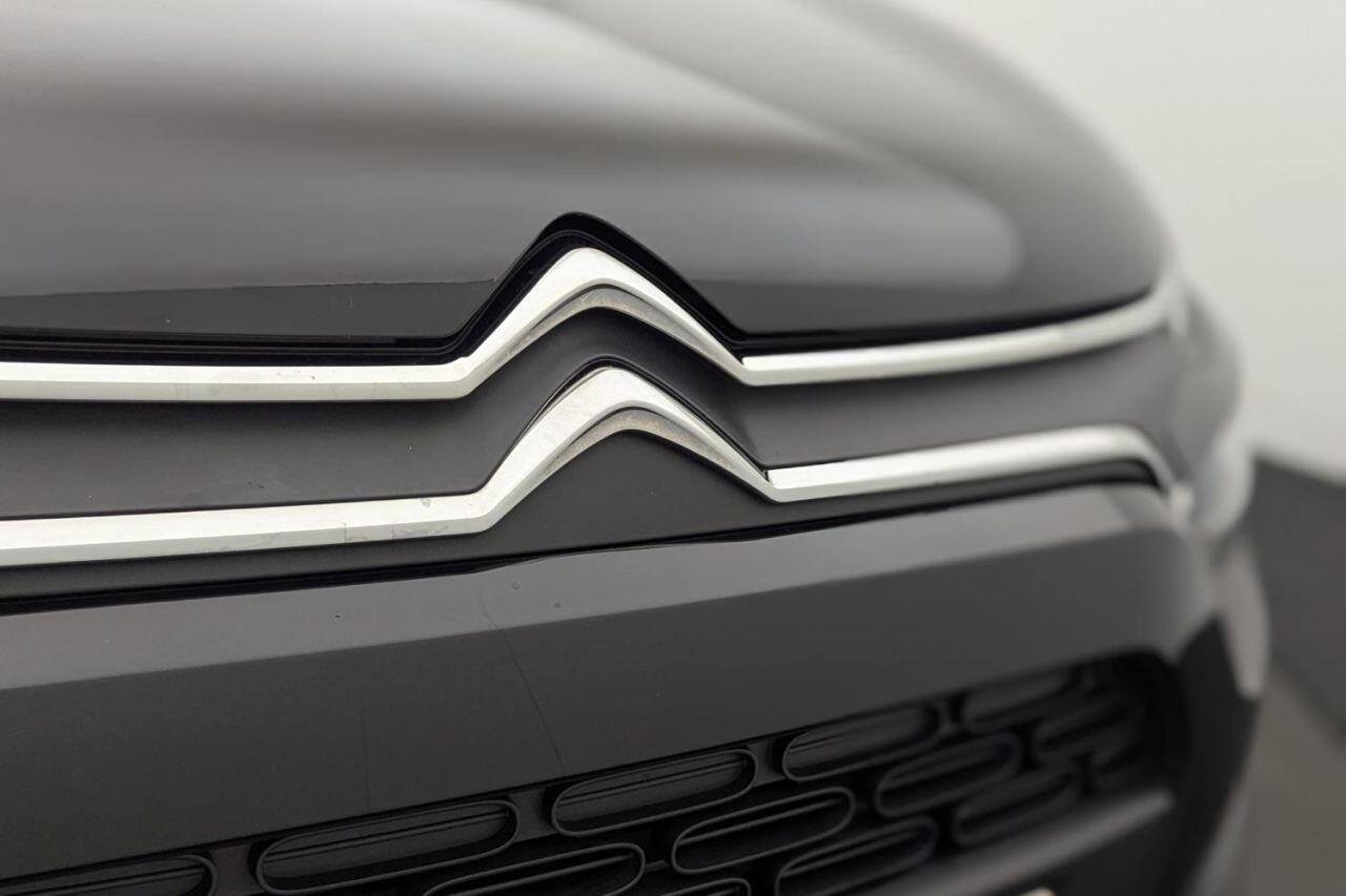 Citroen C3 view 45