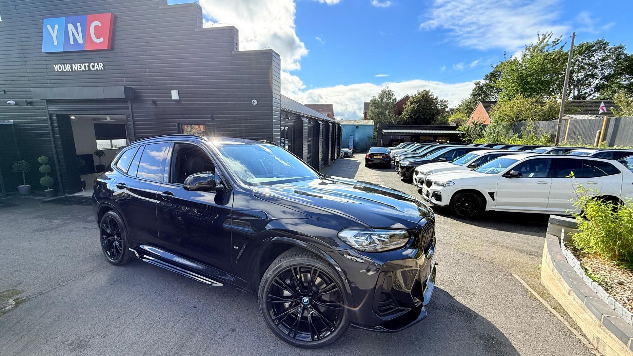 BMW X3 view 5