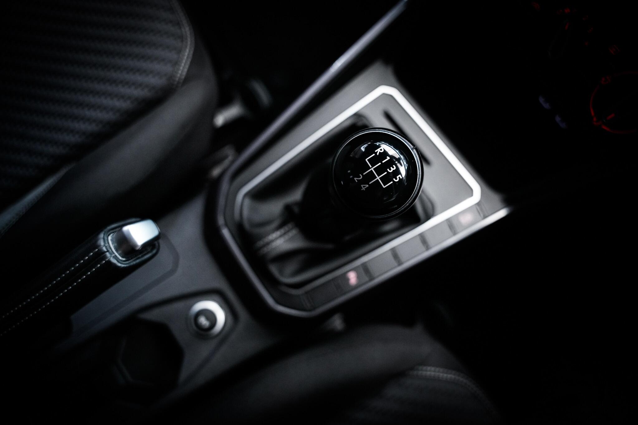 Volkswagen Polo view 5