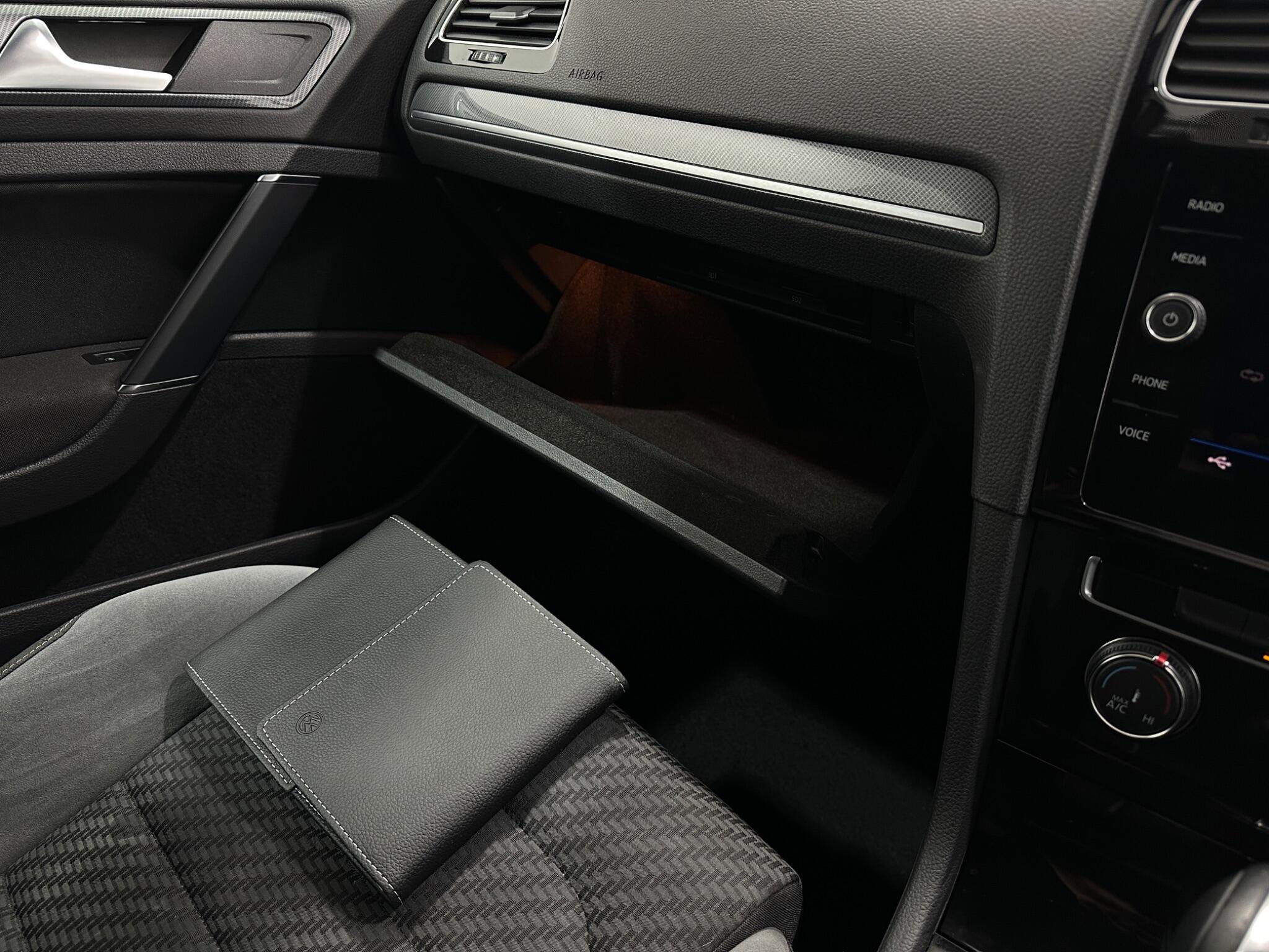 Volkswagen Golf view 29