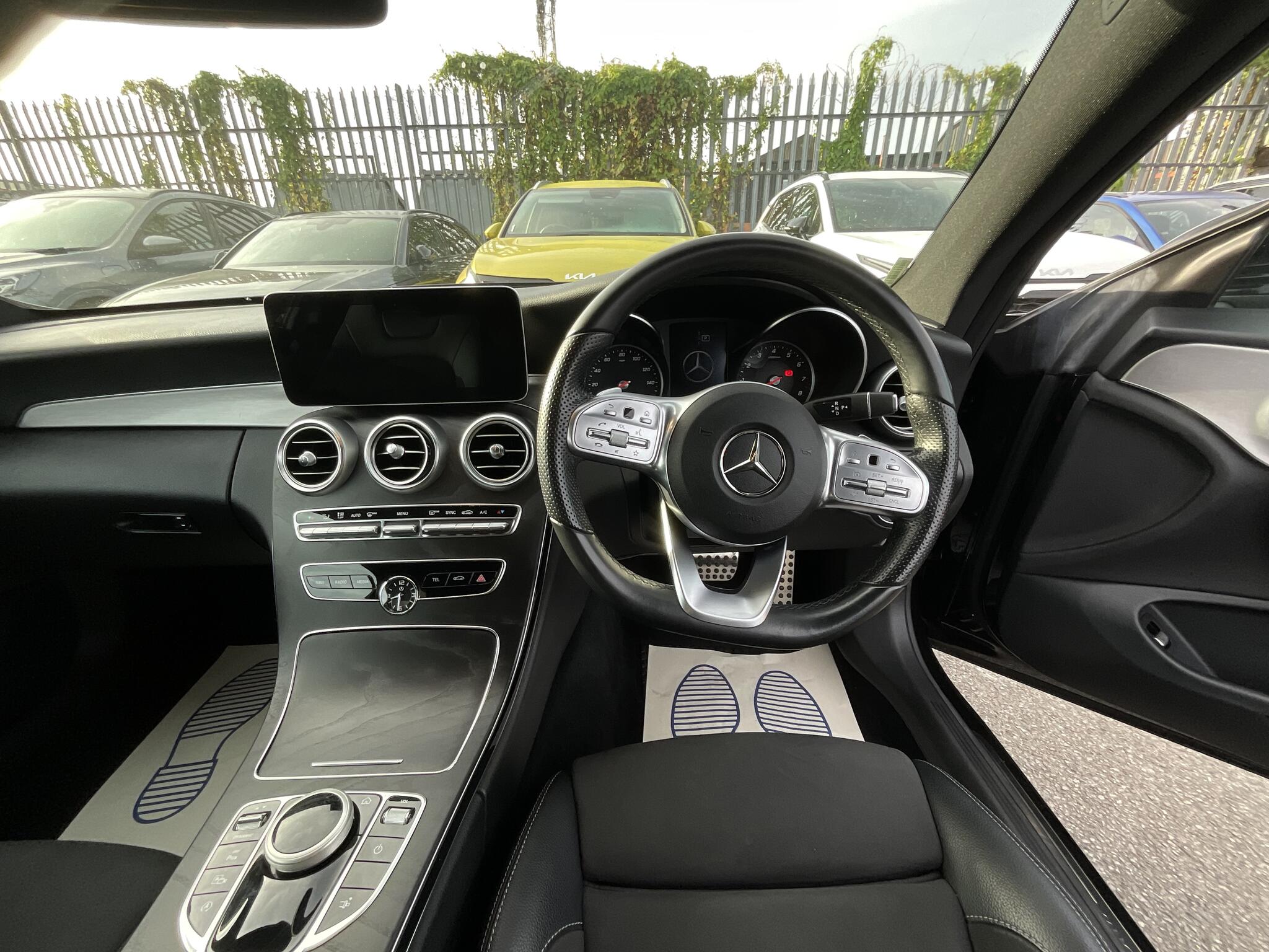 Mercedes-Benz C-Class view 6