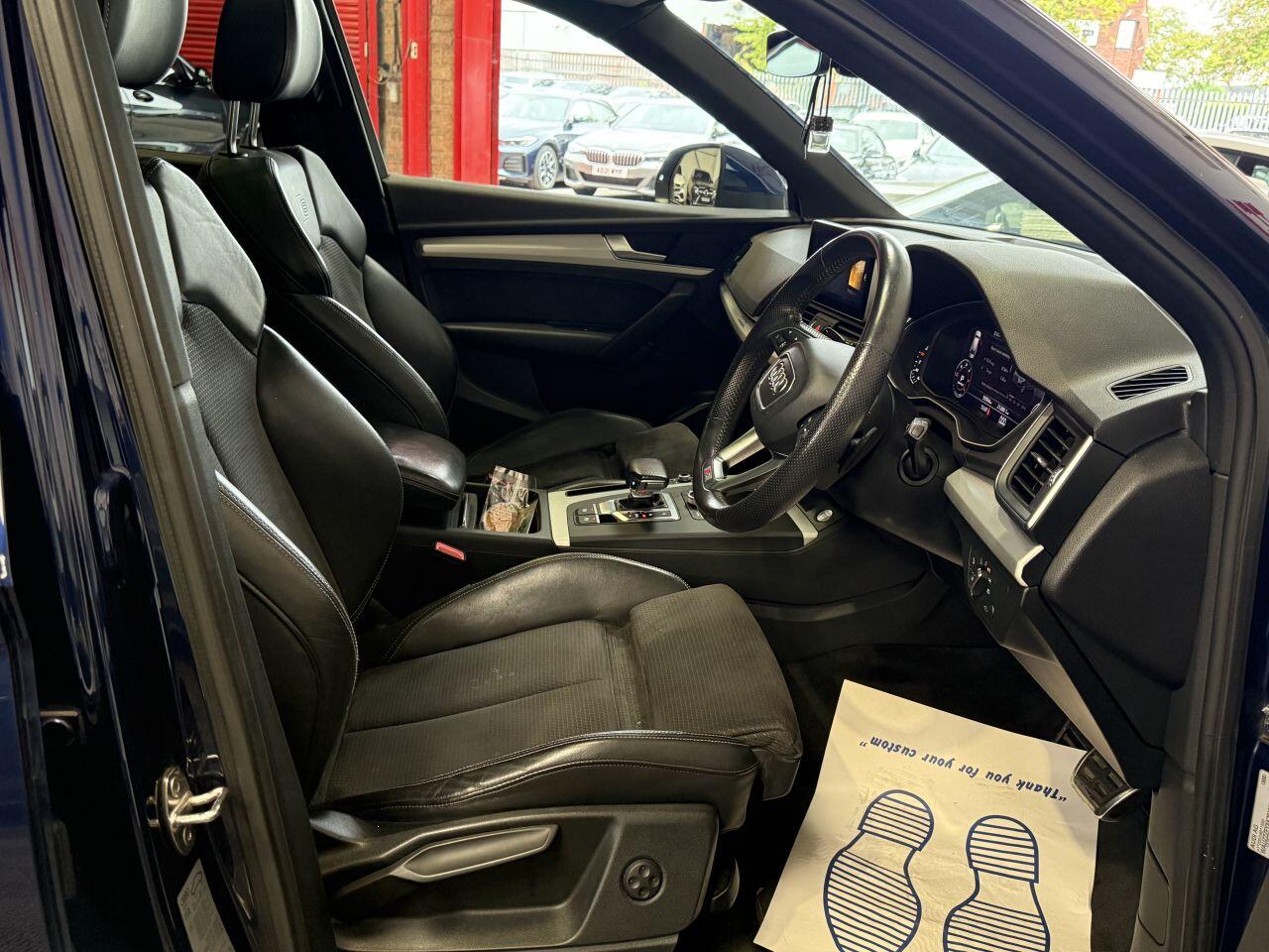 Audi Q5 view 31