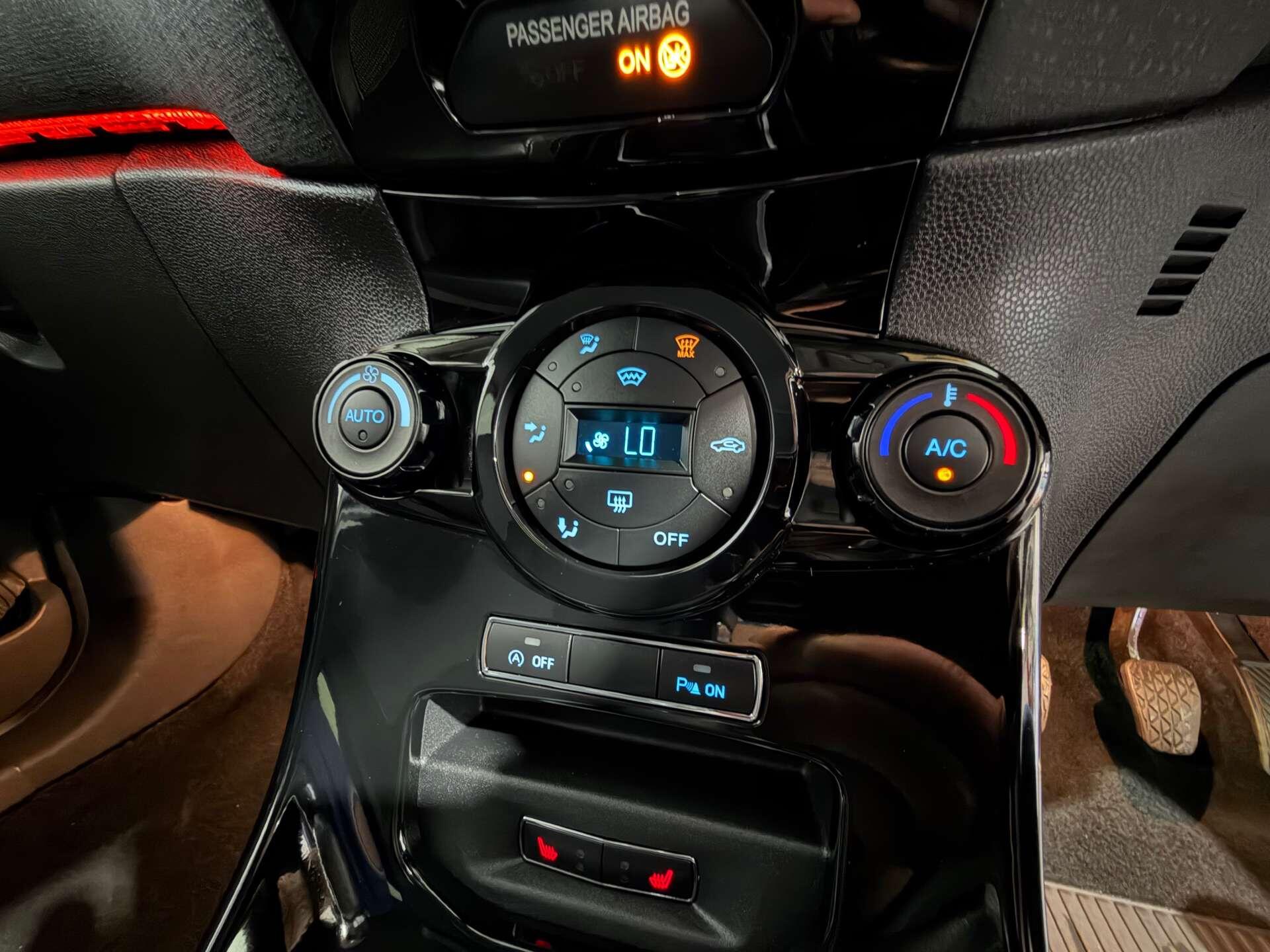 Ford Fiesta view 35