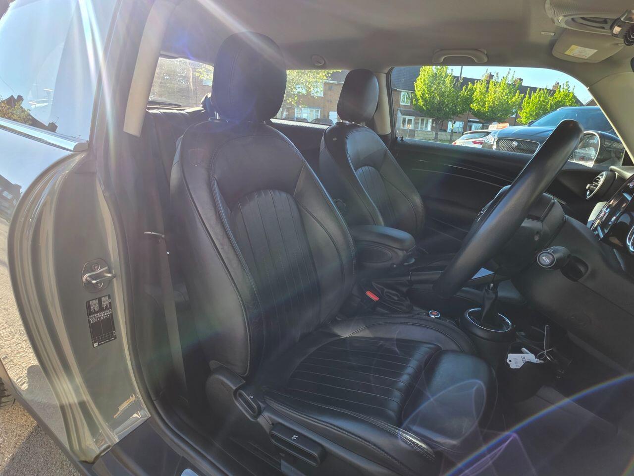 Mini Cooper view 46