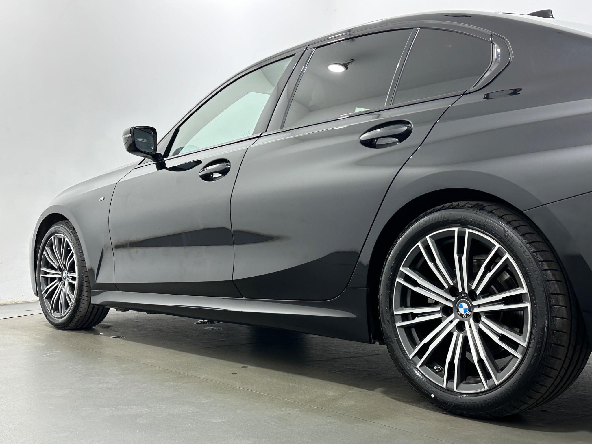 BMW 3 Series view 50