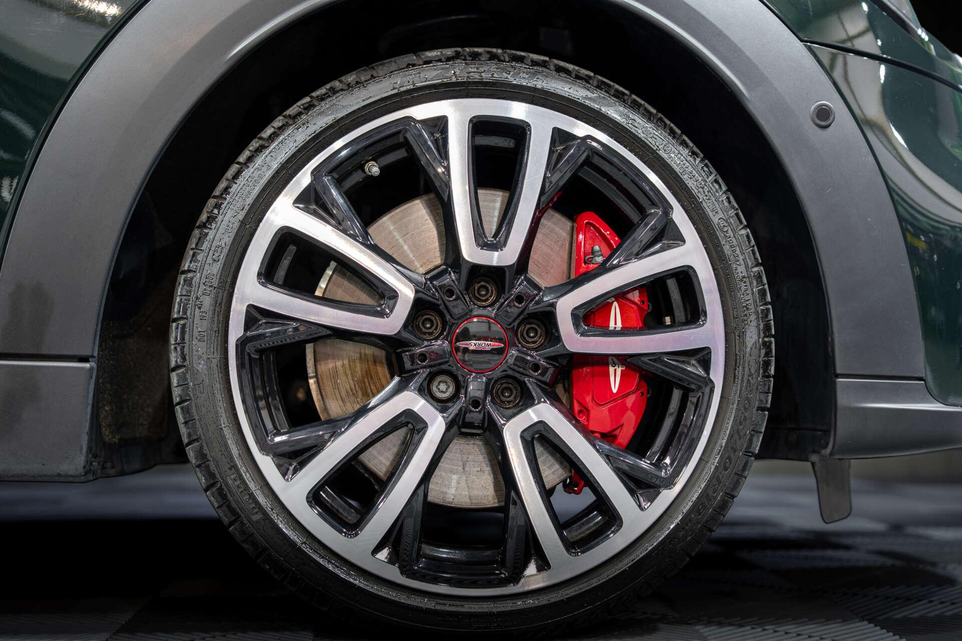Mini Cooper view 12