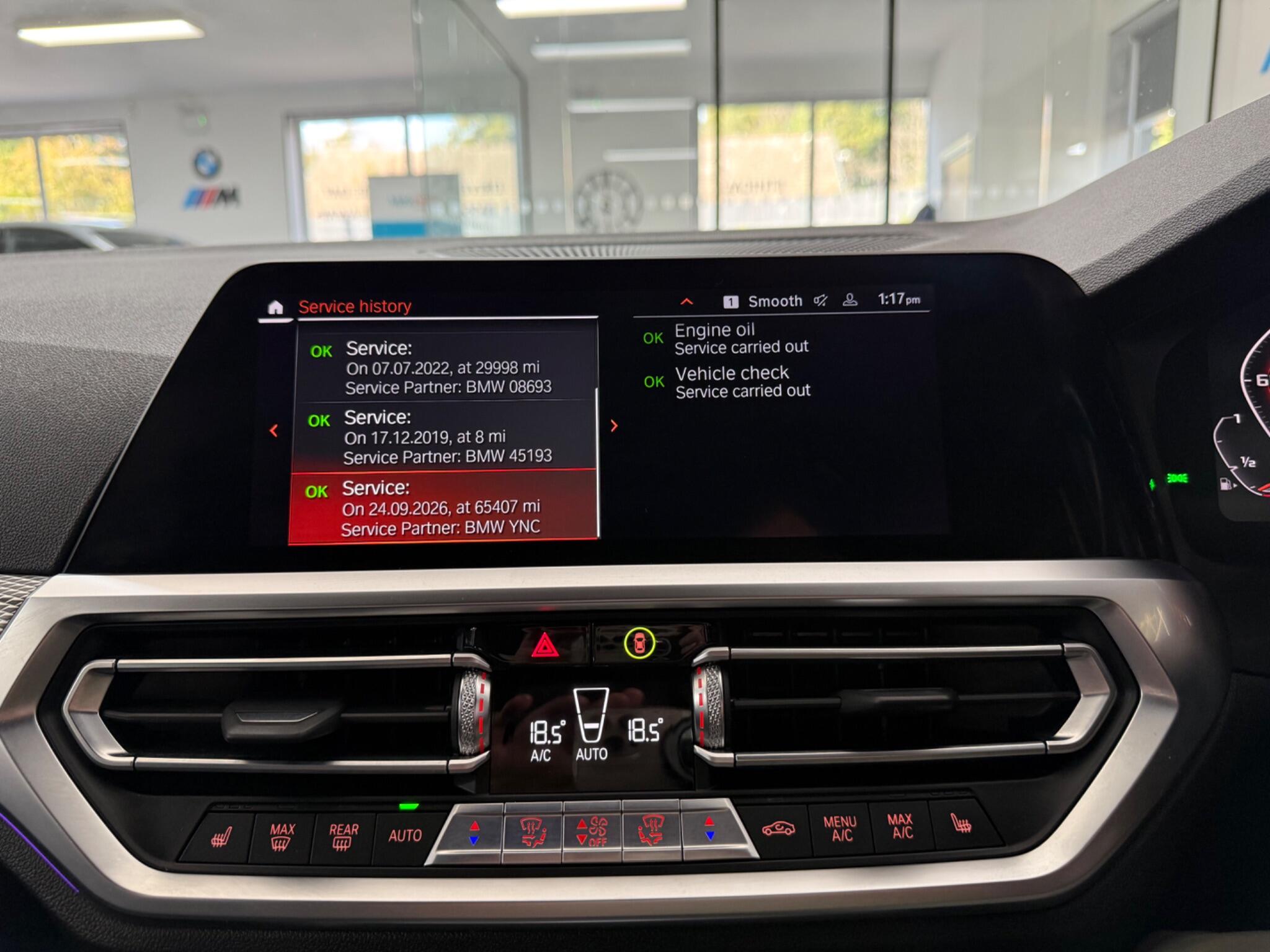 BMW 3 Series view 13
