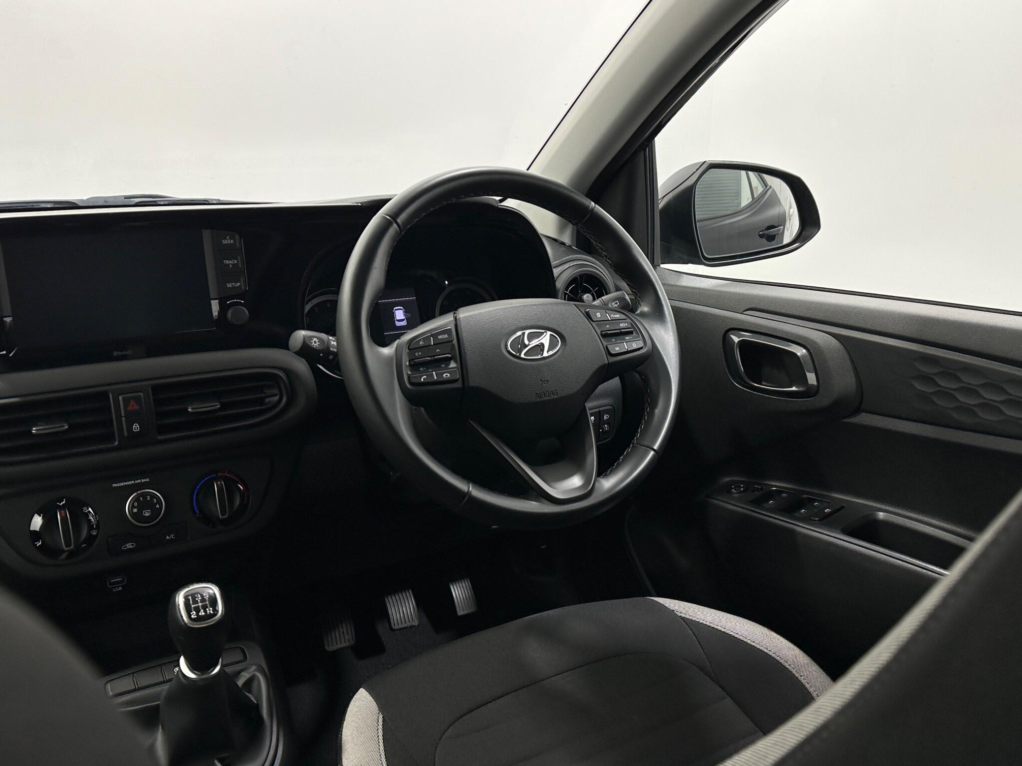 Hyundai I10 view 12