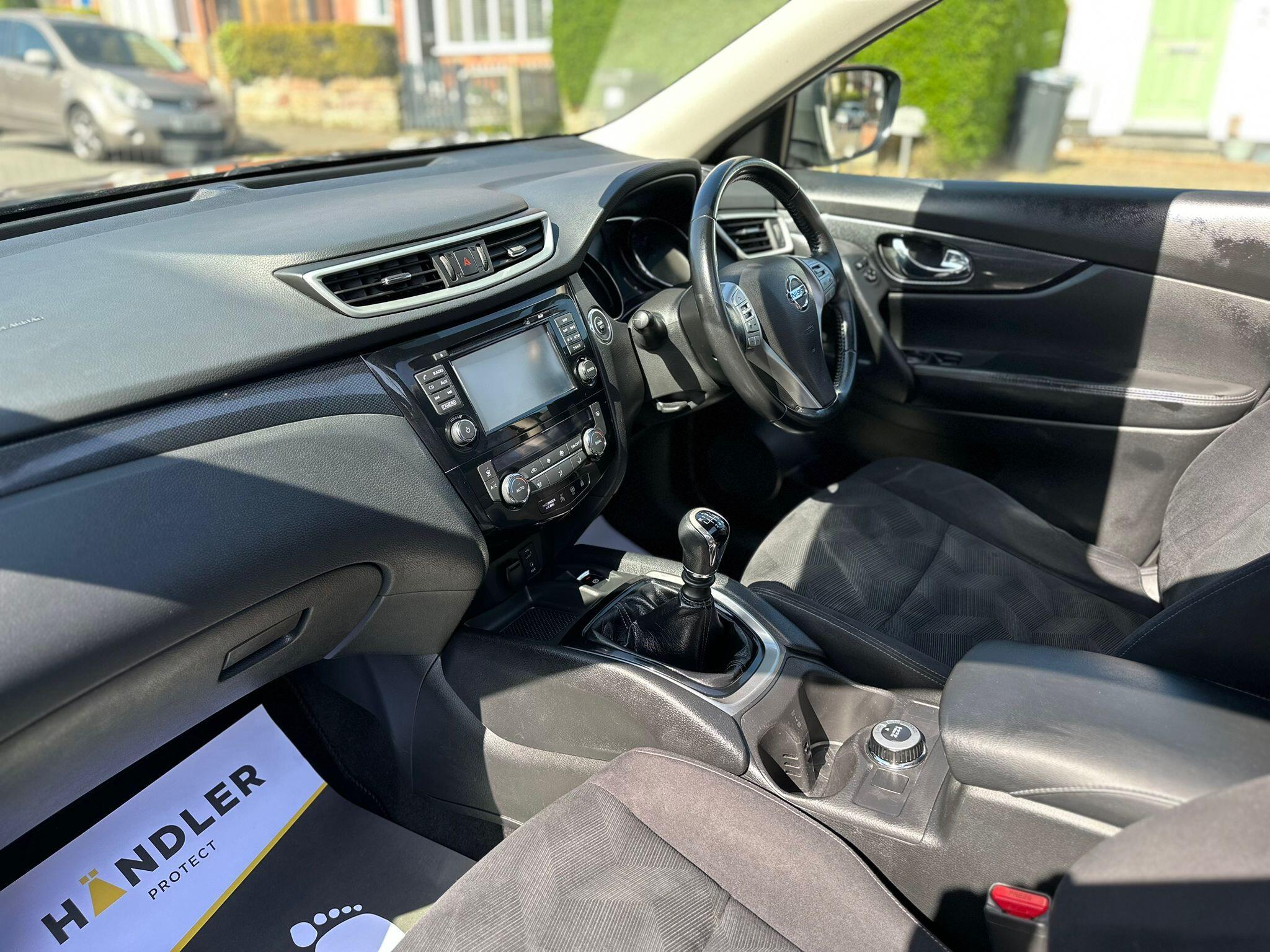 Nissan X-Trail view 45