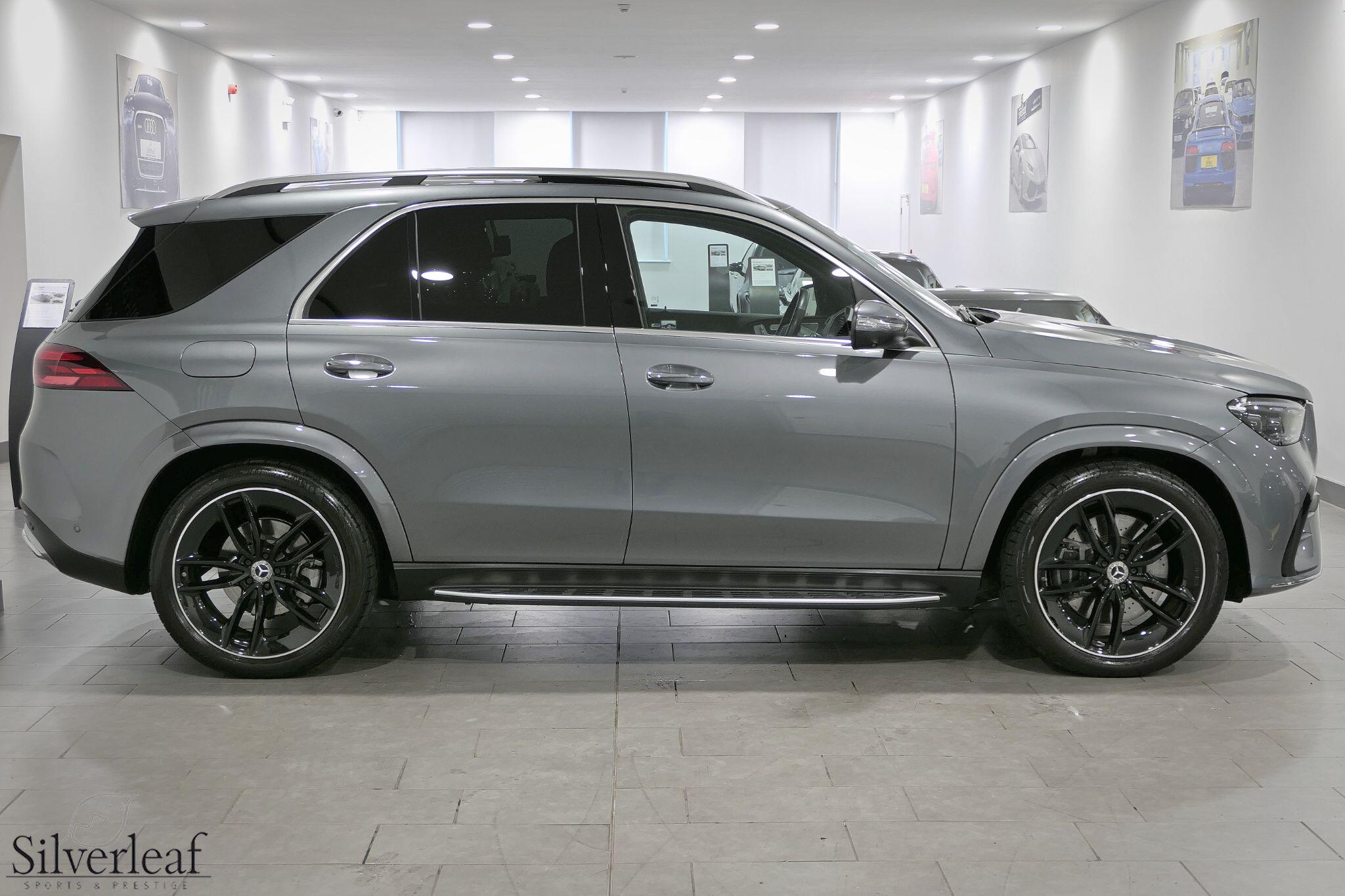 Mercedes-Benz GLE view 3