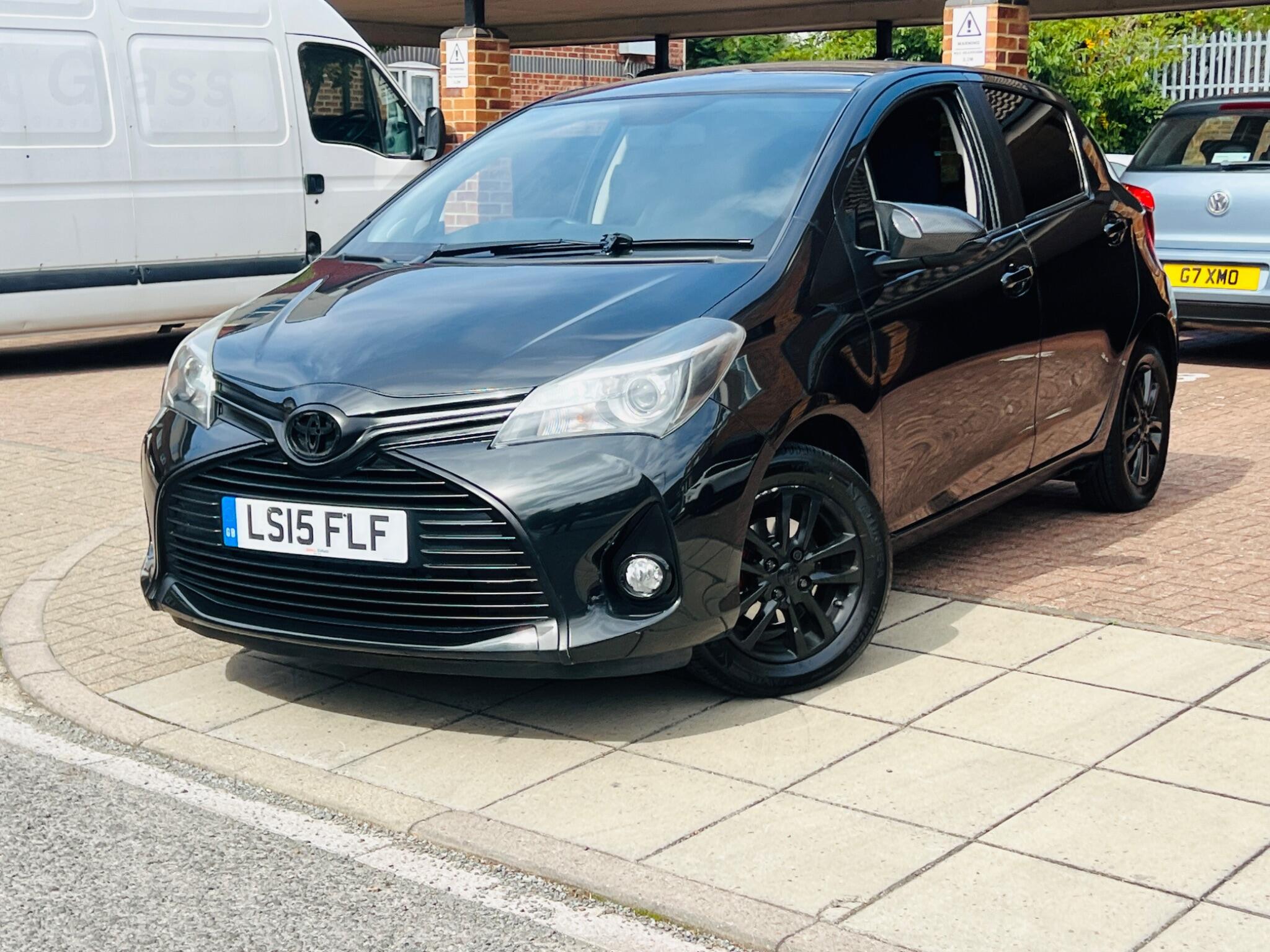 Toyota Yaris view 10