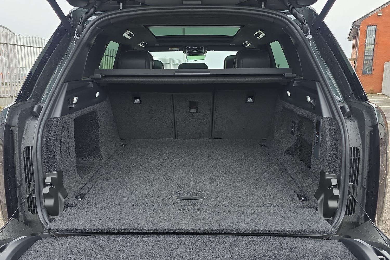 Land Rover Range Rover view 16
