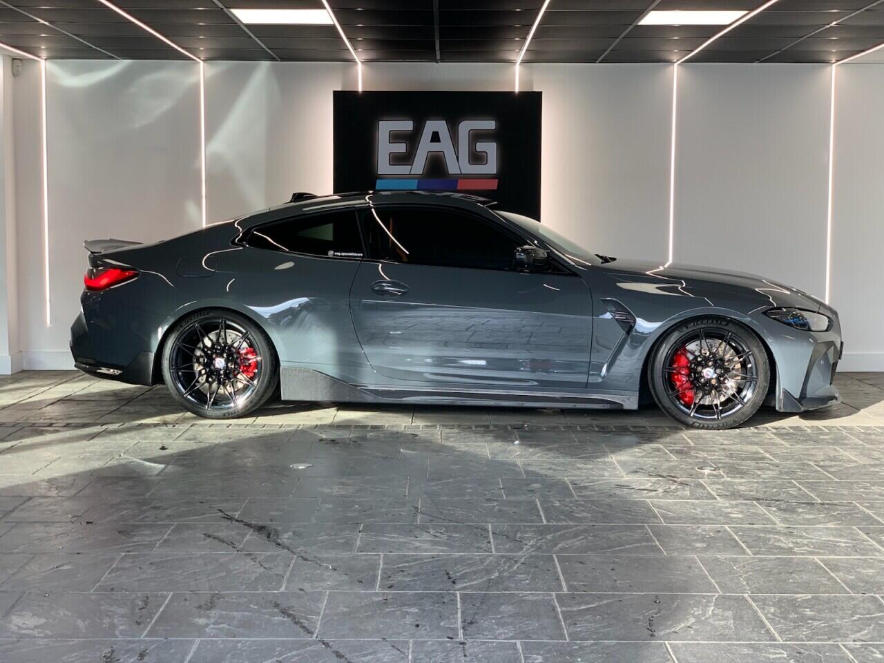 BMW M4 view 2