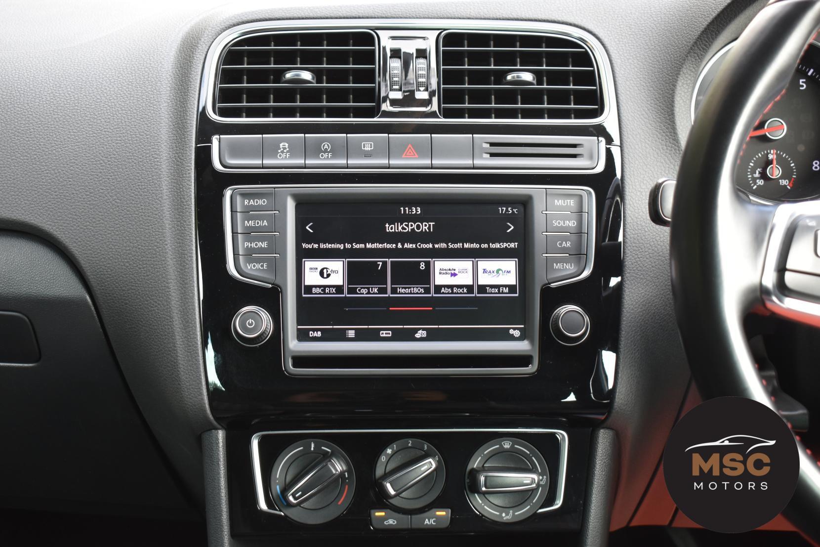 Volkswagen Polo view 43