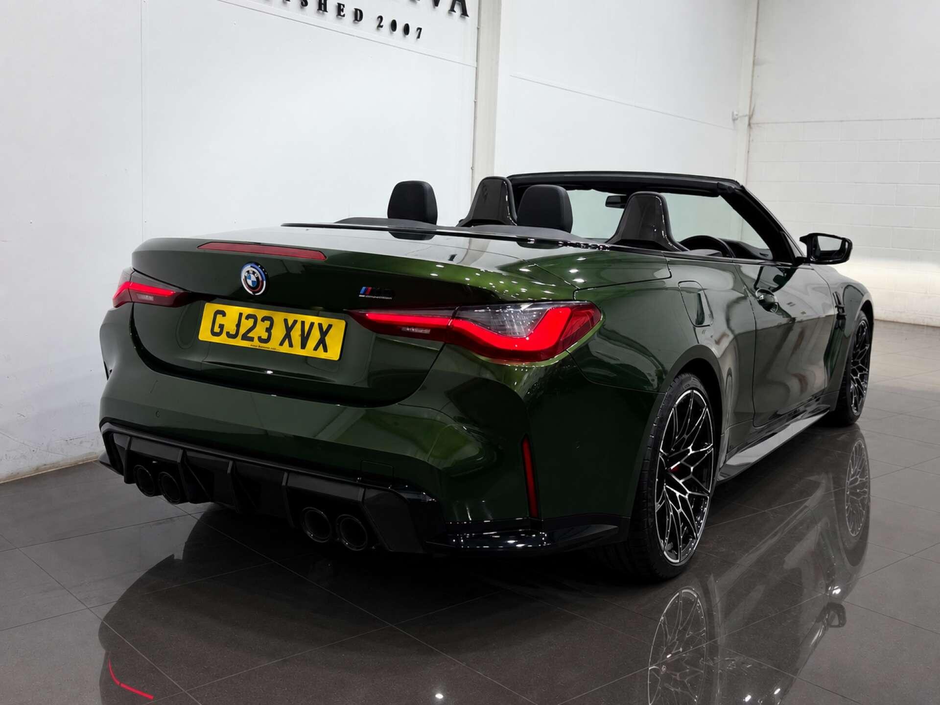 BMW M4 view 5
