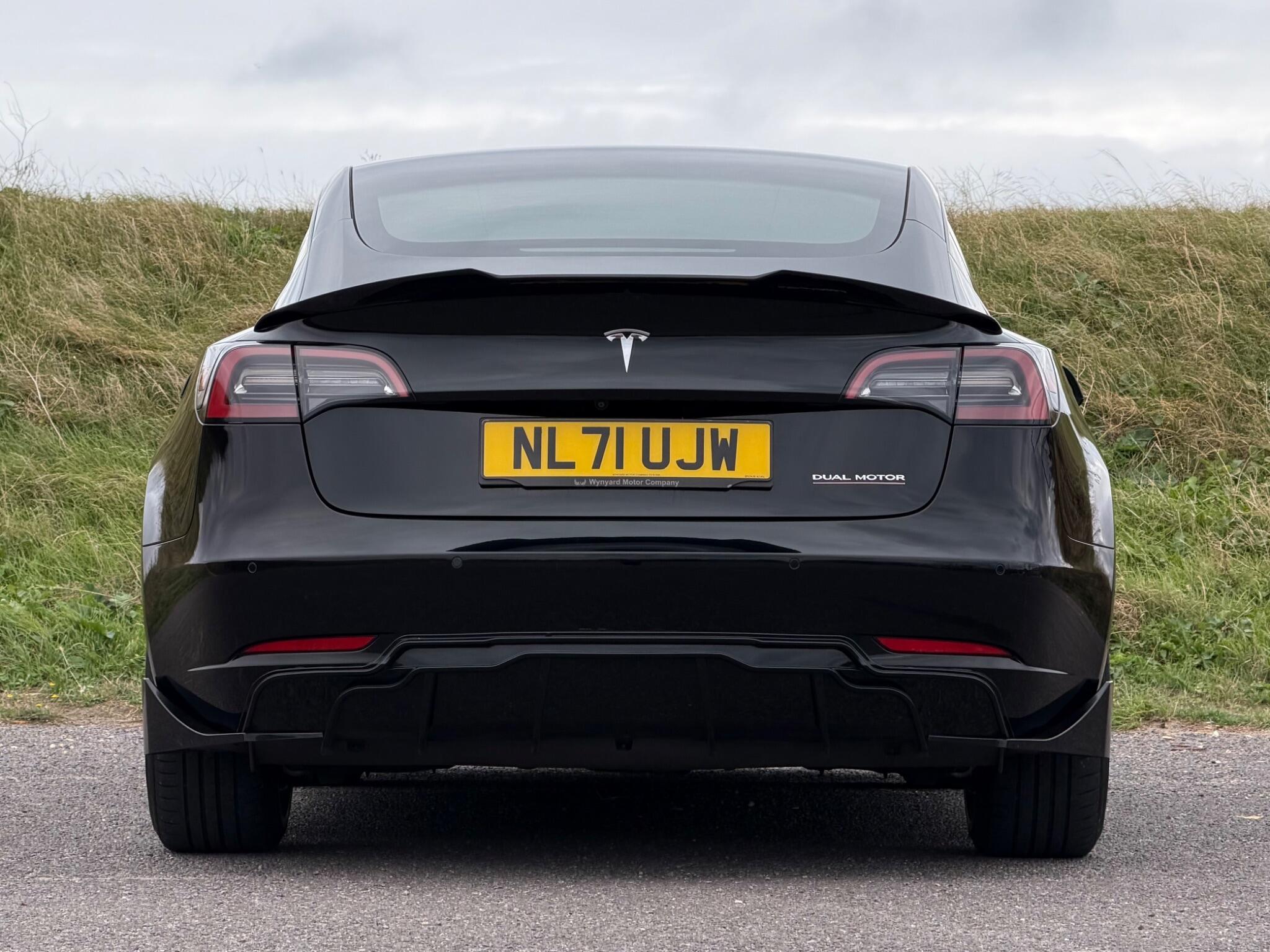 Tesla Model 3 view 50